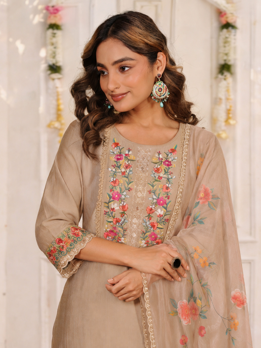 Embroidered Blended Silk Solid Straight Beige Kurta