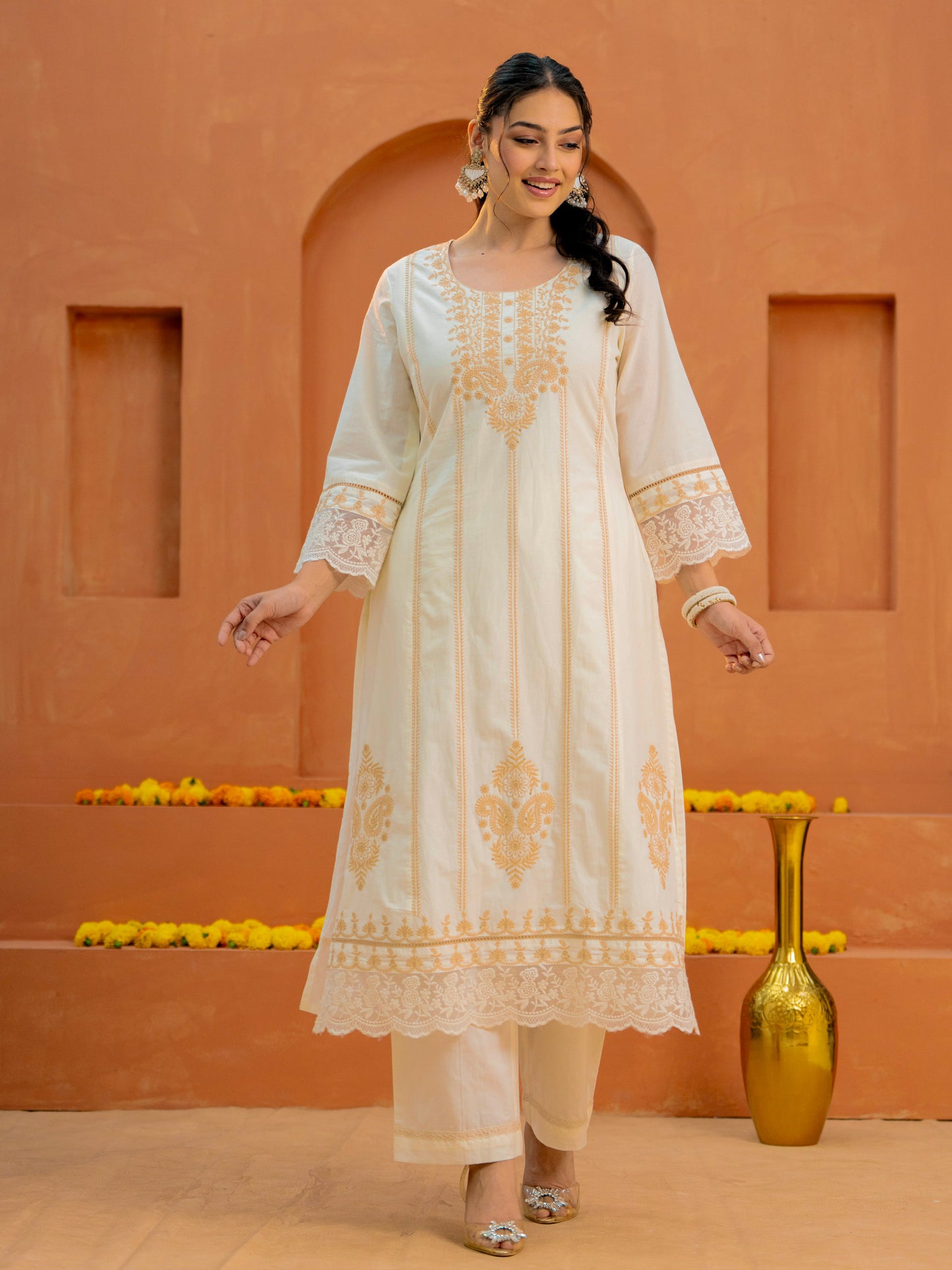 Embroidered Soft cotton Solid Straight Off White Kurta