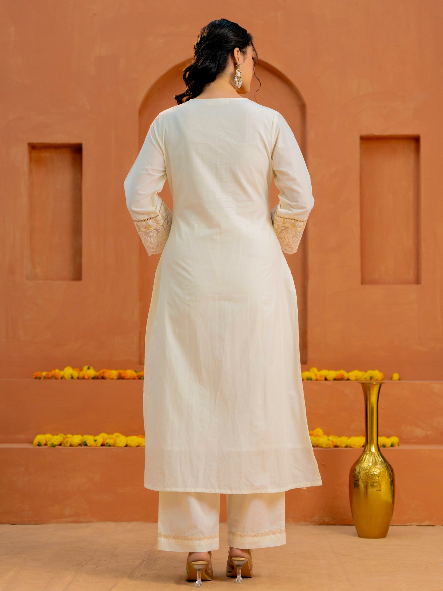 Embroidered Soft cotton Solid Straight Off White Kurta
