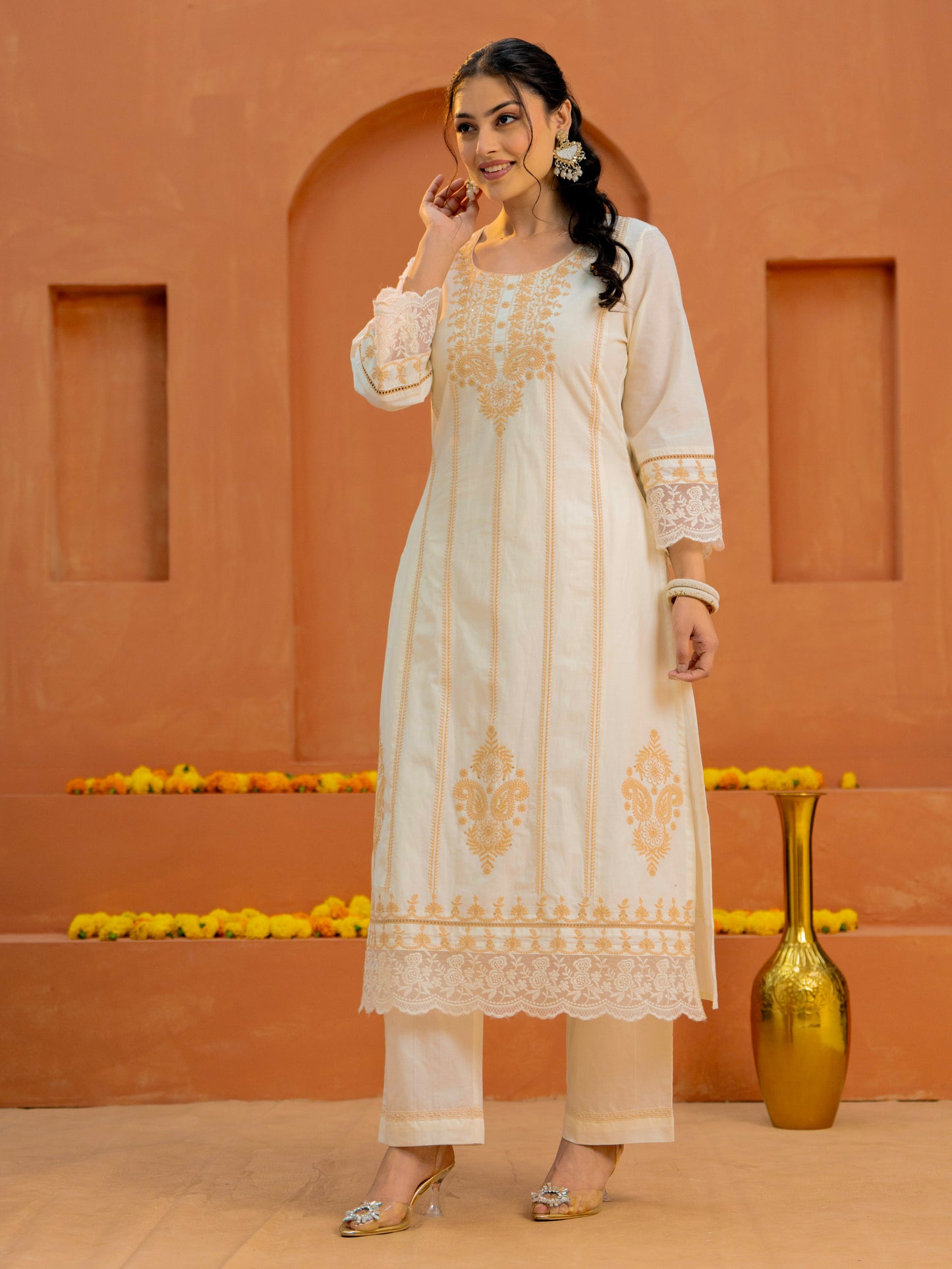 Embroidered Soft cotton Solid Straight Off White Kurta