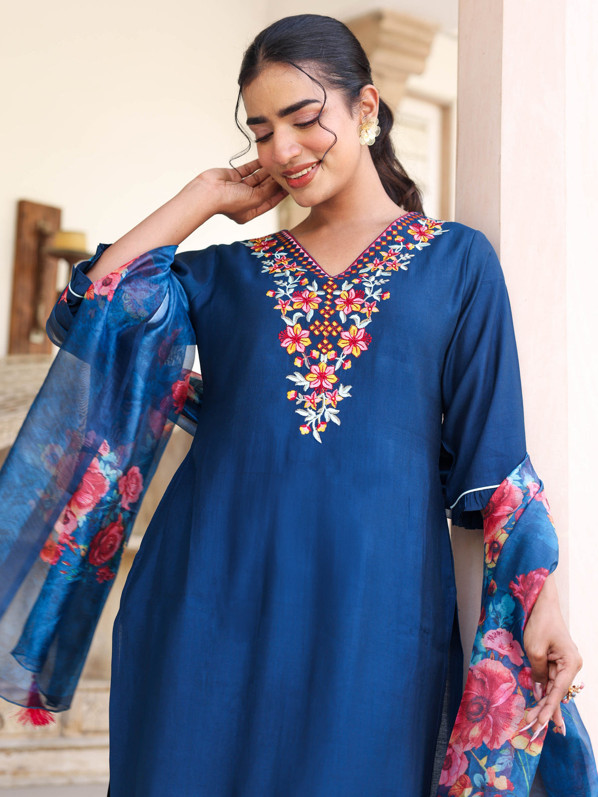 Embroidered Blended Silk Solid Straight Blue Kurta