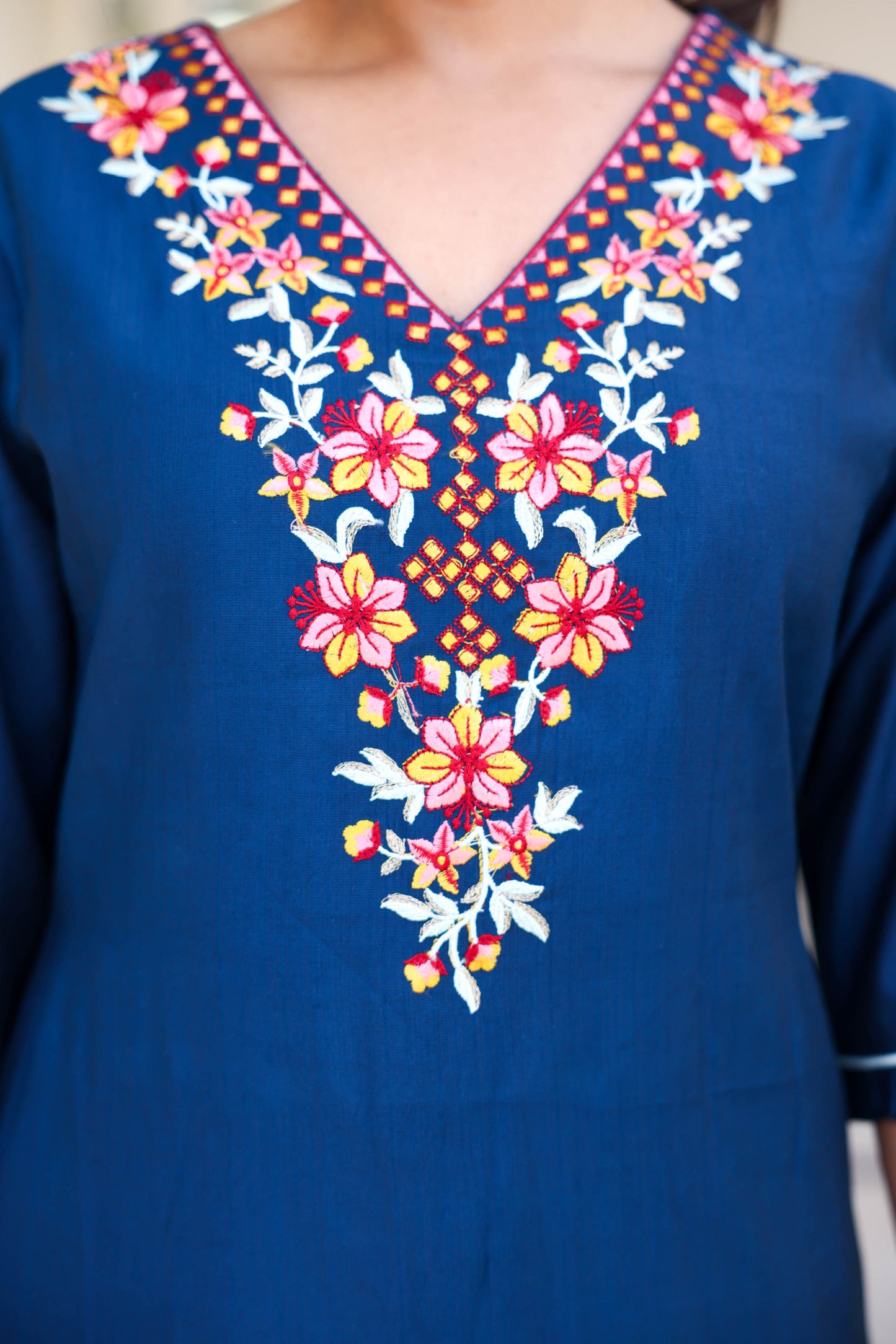 Embroidered Blended Silk Solid Straight Blue Kurta
