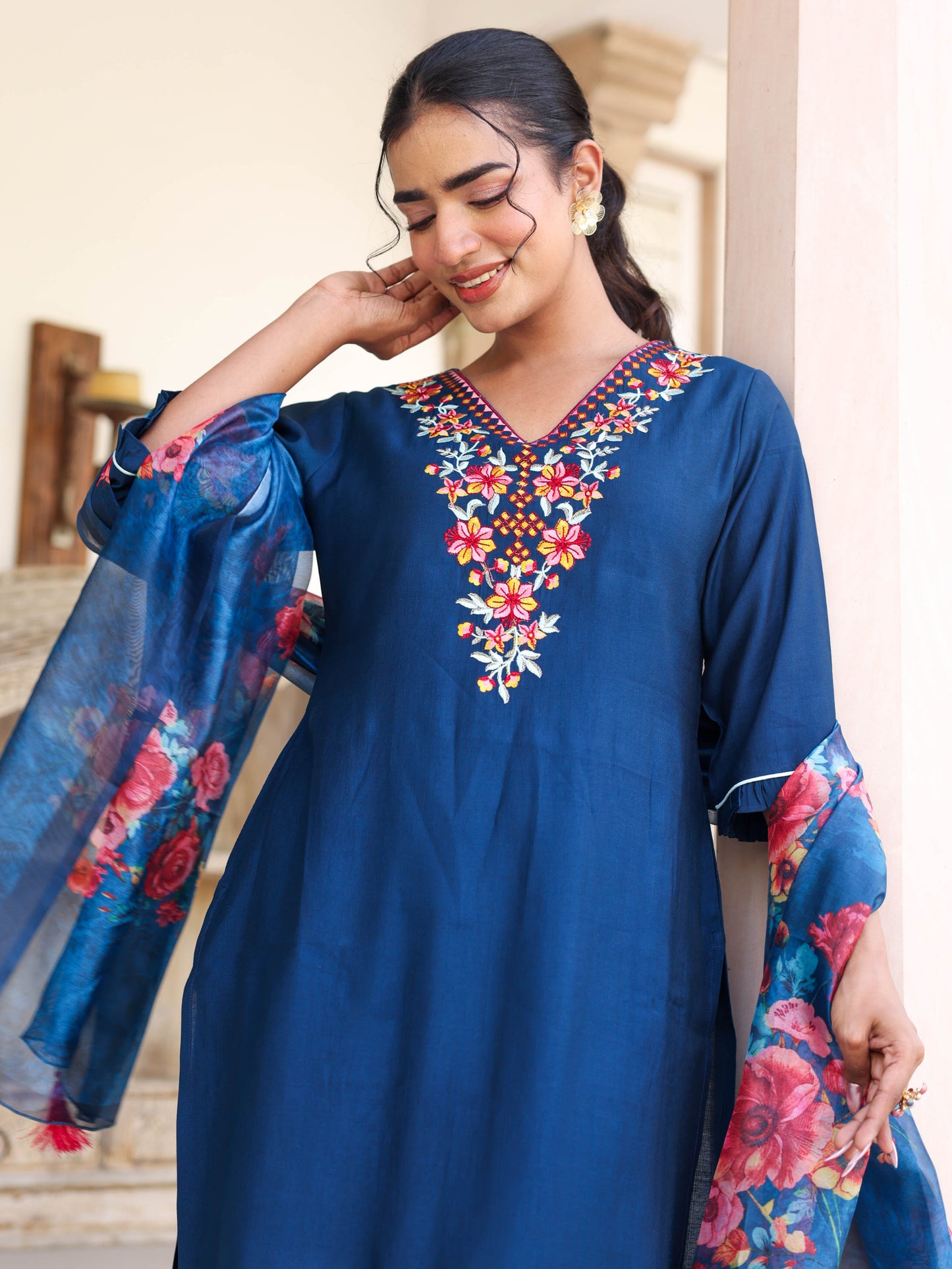 Embroidered Blended Silk Solid Straight Blue Kurta