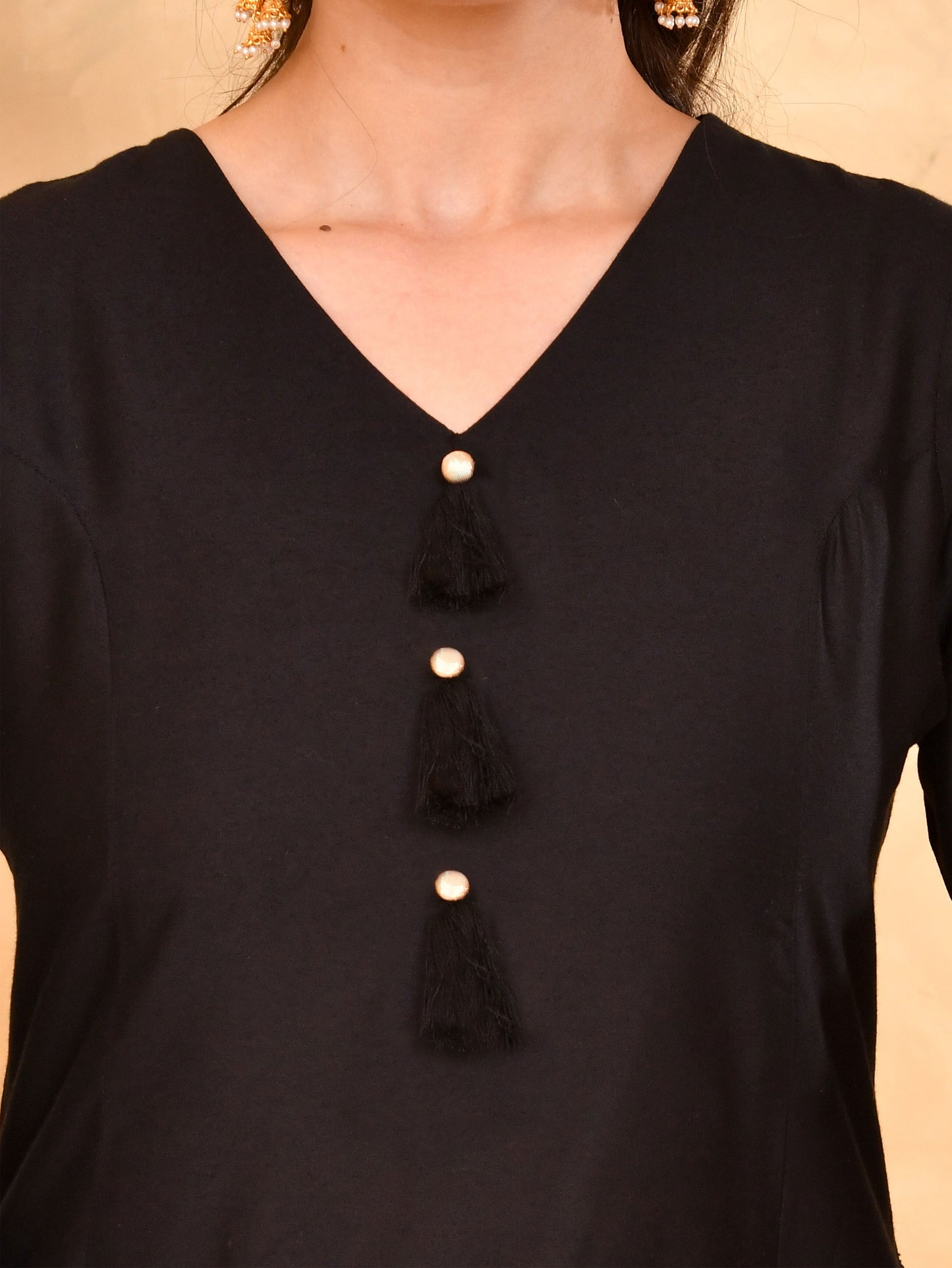 Chanderi Solid A-line Black Kurta