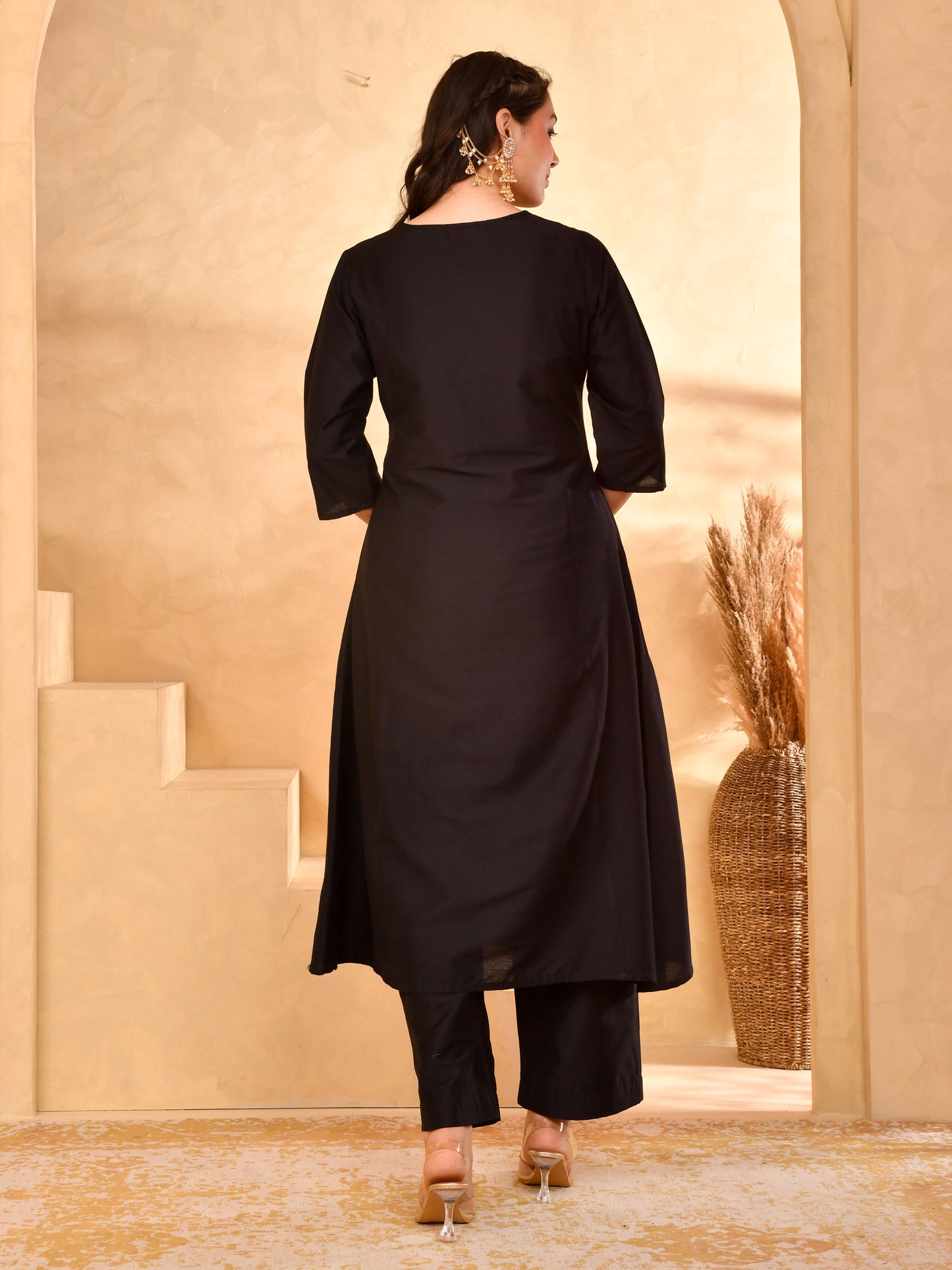 Chanderi Solid A-line Black Kurta