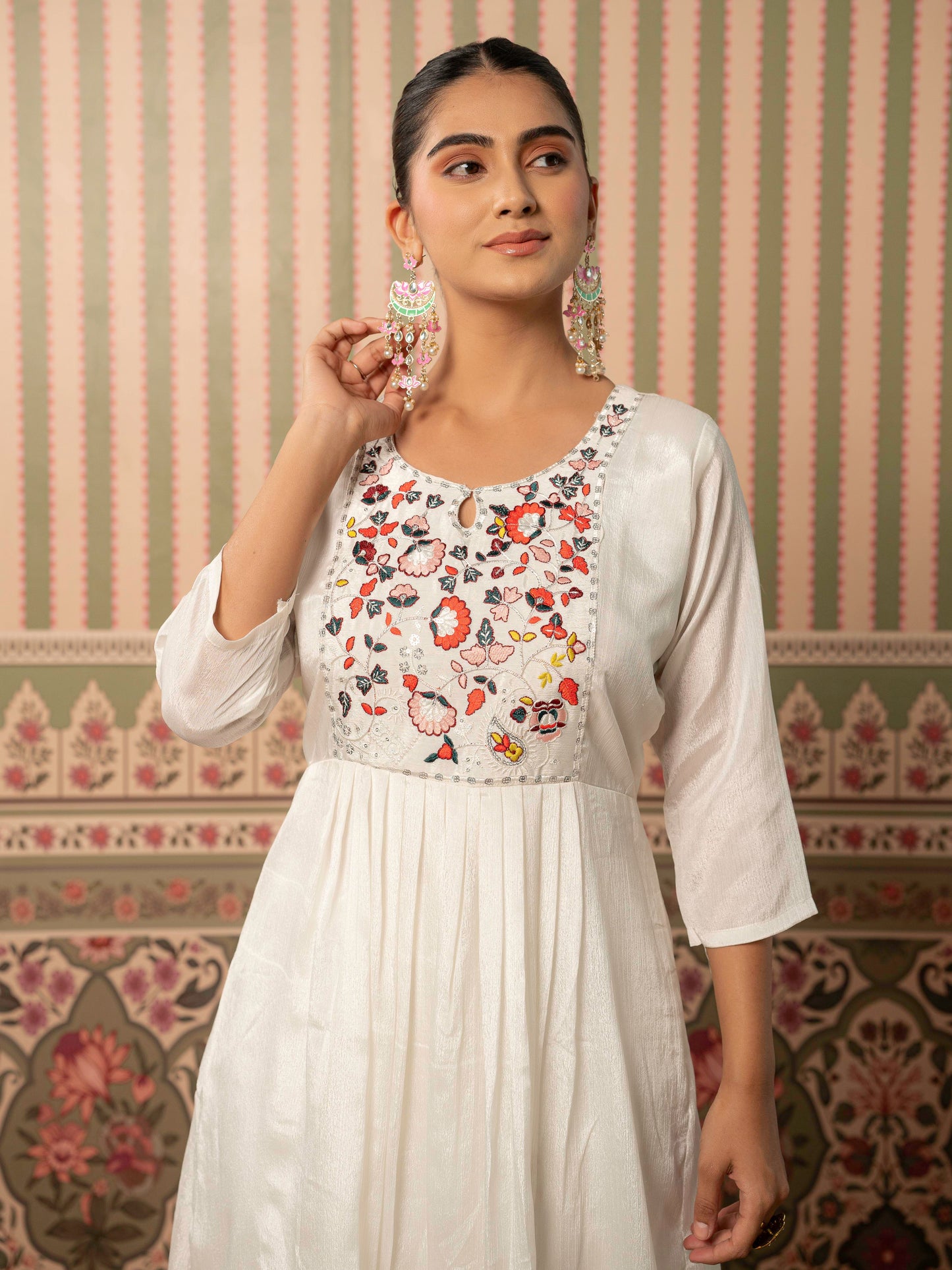Embroidered Blended Silk Solid Flared White Kurta
