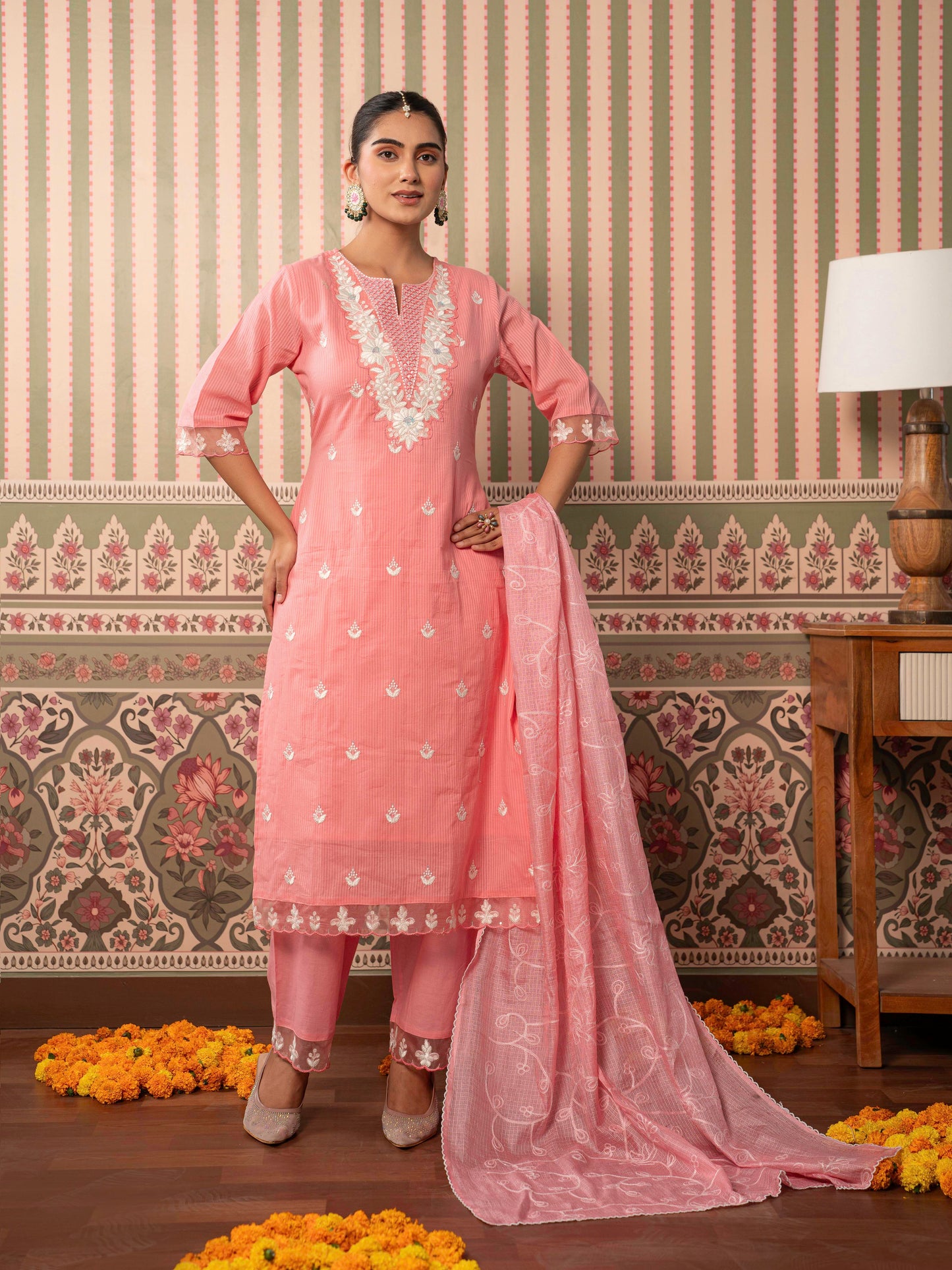 Embroidered Kota doria Solid Plain Peach Dupatta