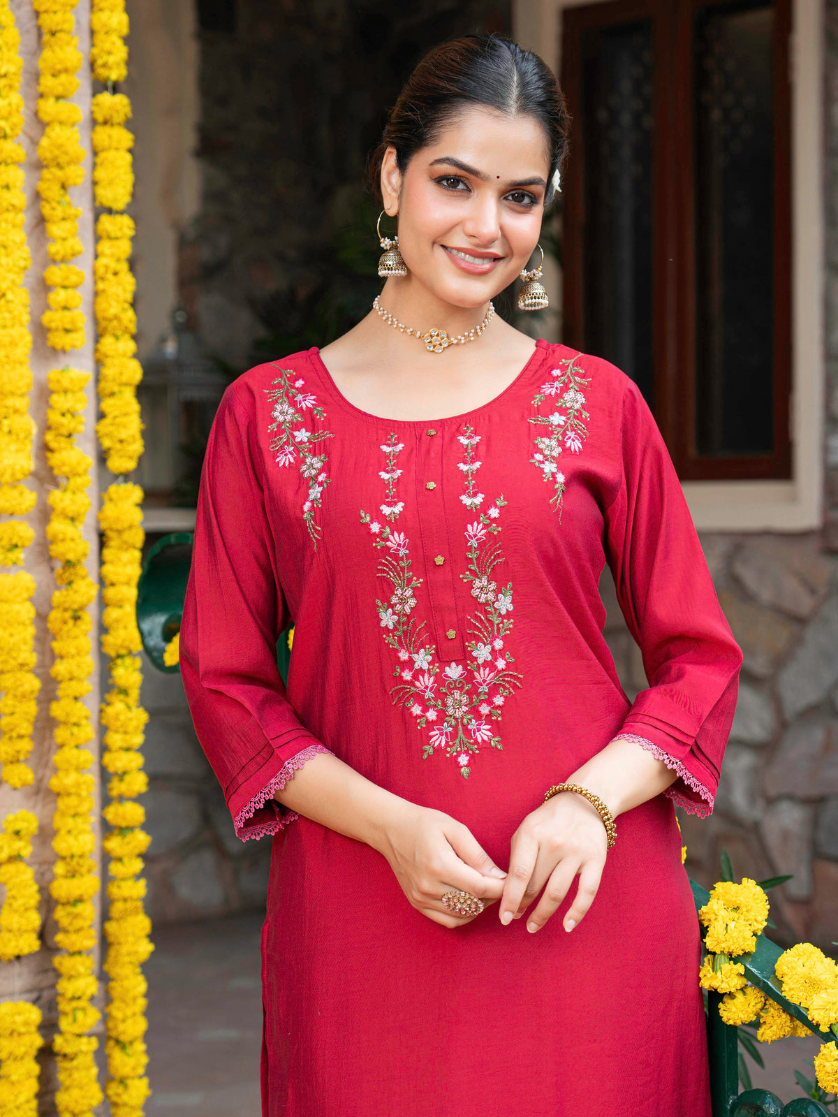 Embroidered Blended Silk Solid Straight Red Kurta