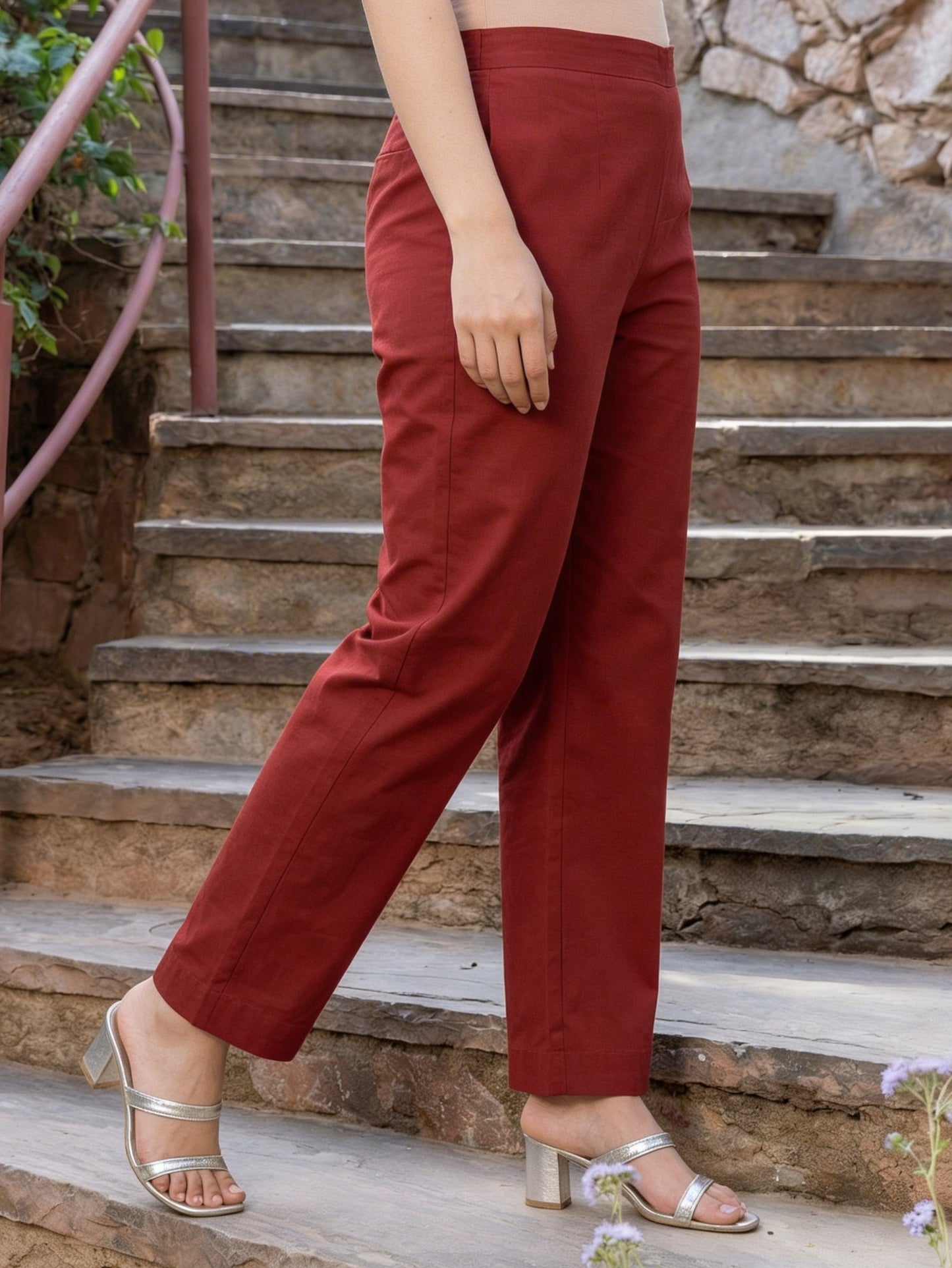 Soft Cotton Solid Brown Regular Trousers