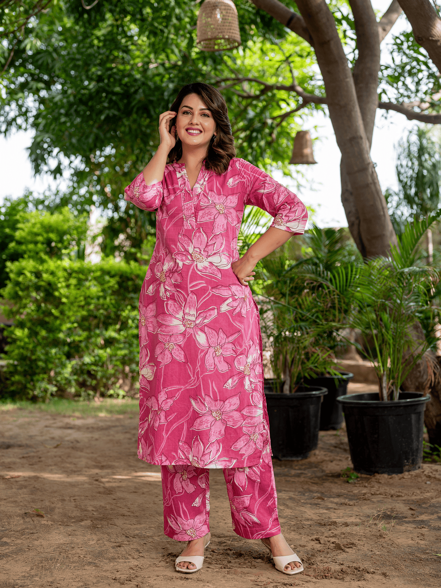 Soft cotton Floral Straight Pink Kurta