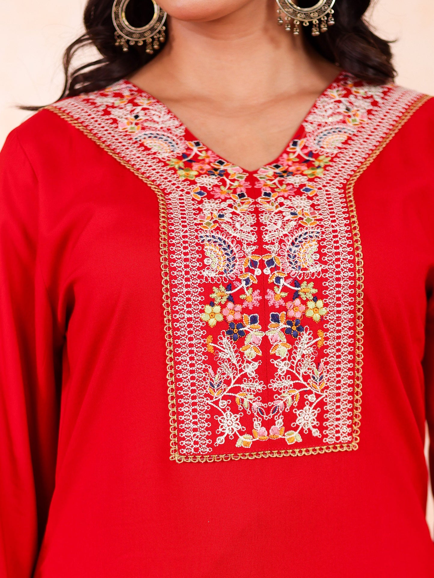 Embroidered Viscose Solid Straight Red Kurta