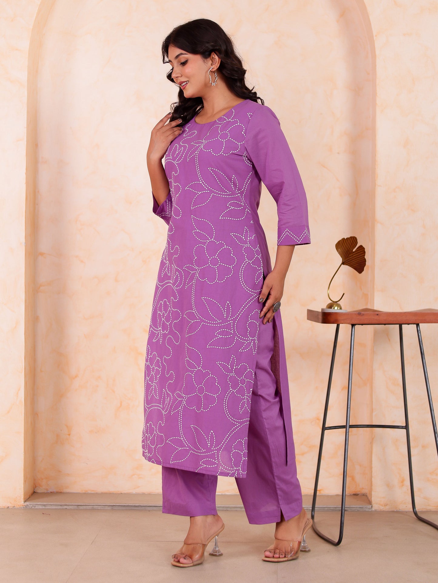 Embroidered Soft Cotton Solid Straight Lavender Kurta
