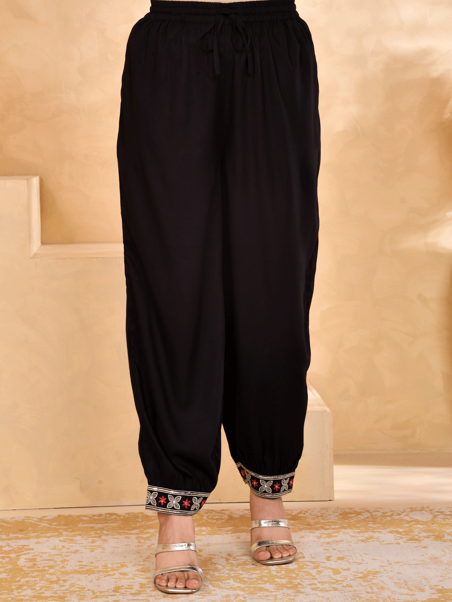 Embroidered Viscose Solid Black Salwar