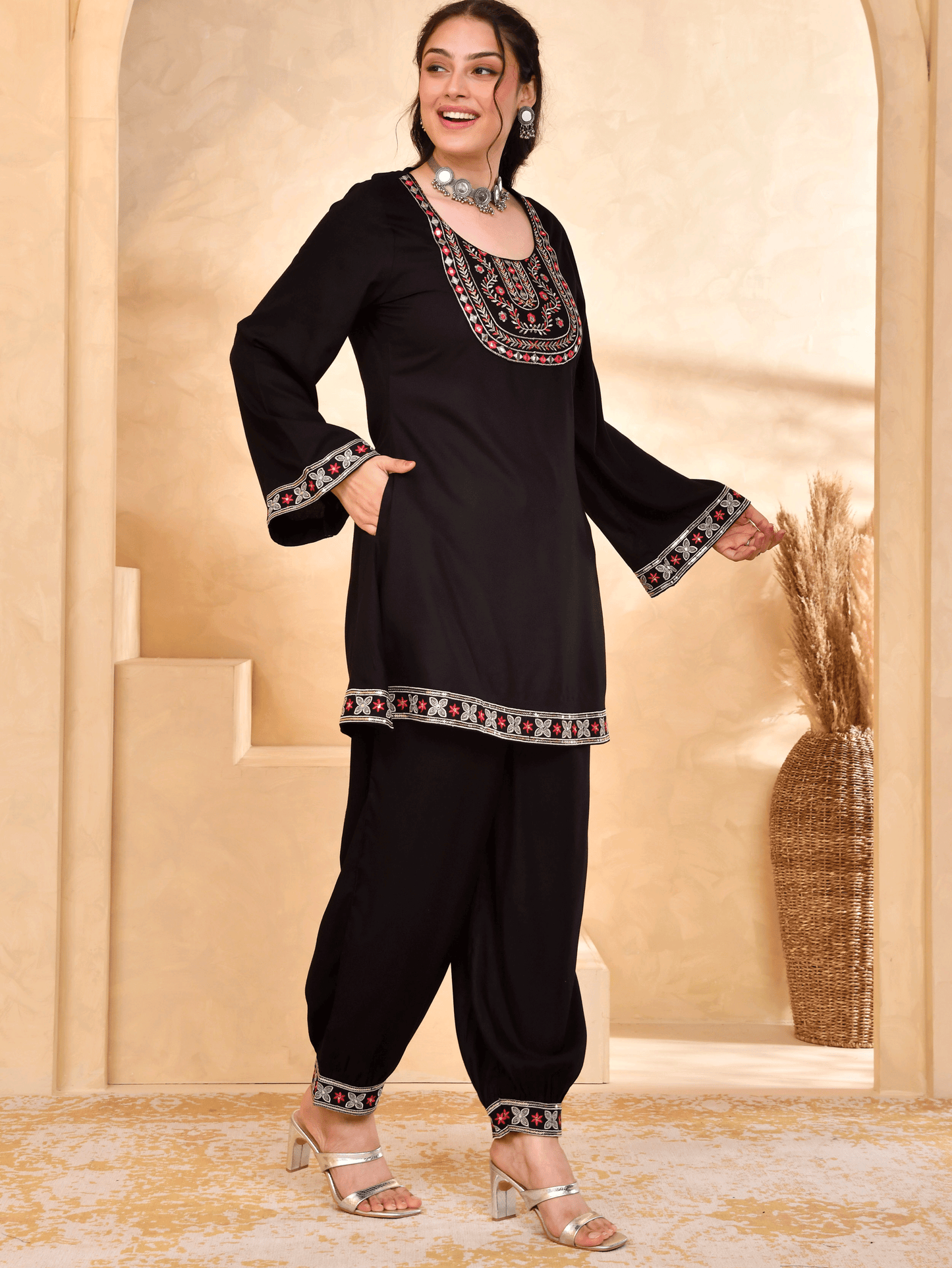 Embroidered Viscose Solid Straight Black Short Kurta