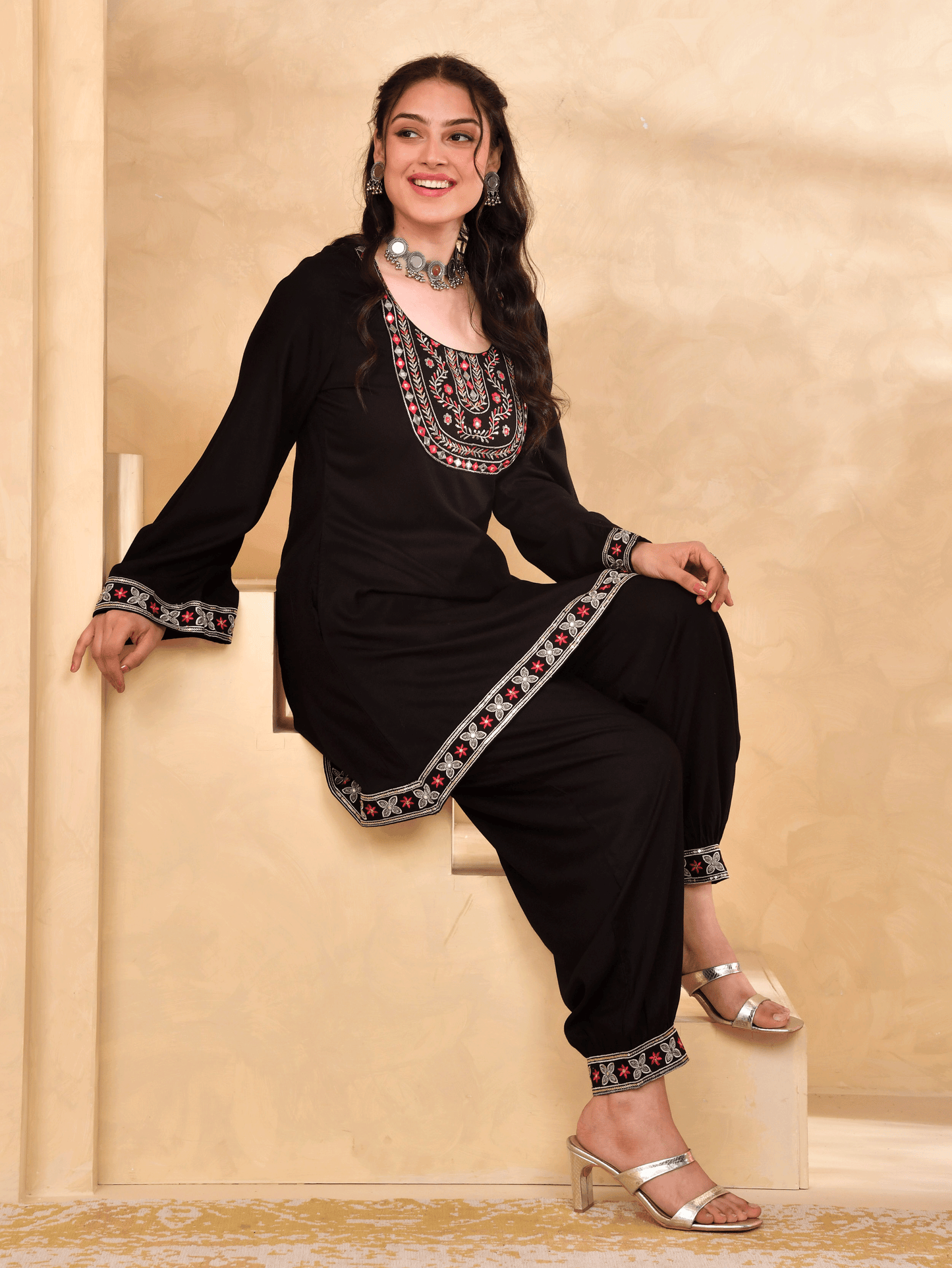 Embroidered Viscose Solid Straight Black Short Kurta