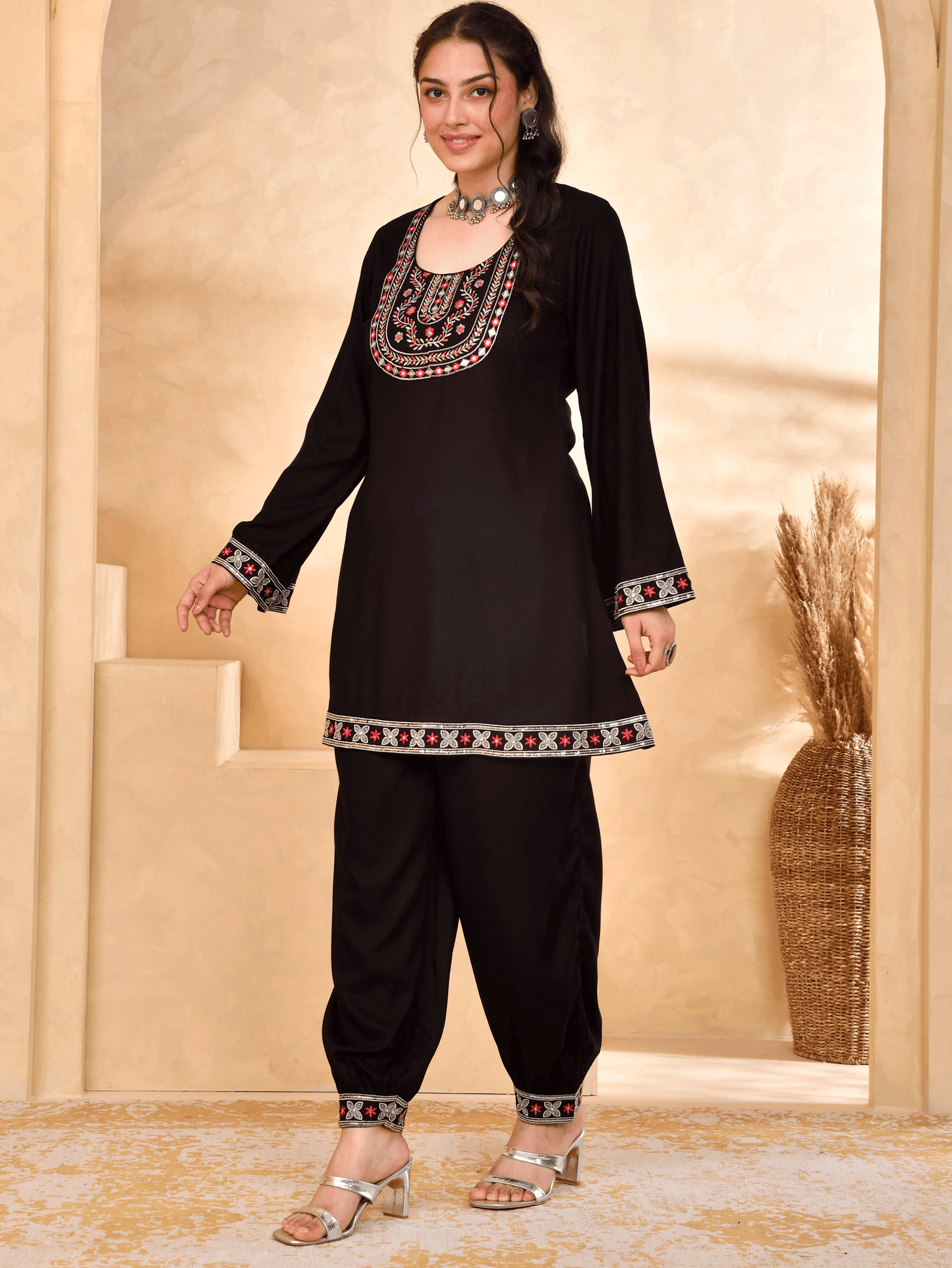 Embroidered Viscose Solid Straight Black Short Kurta