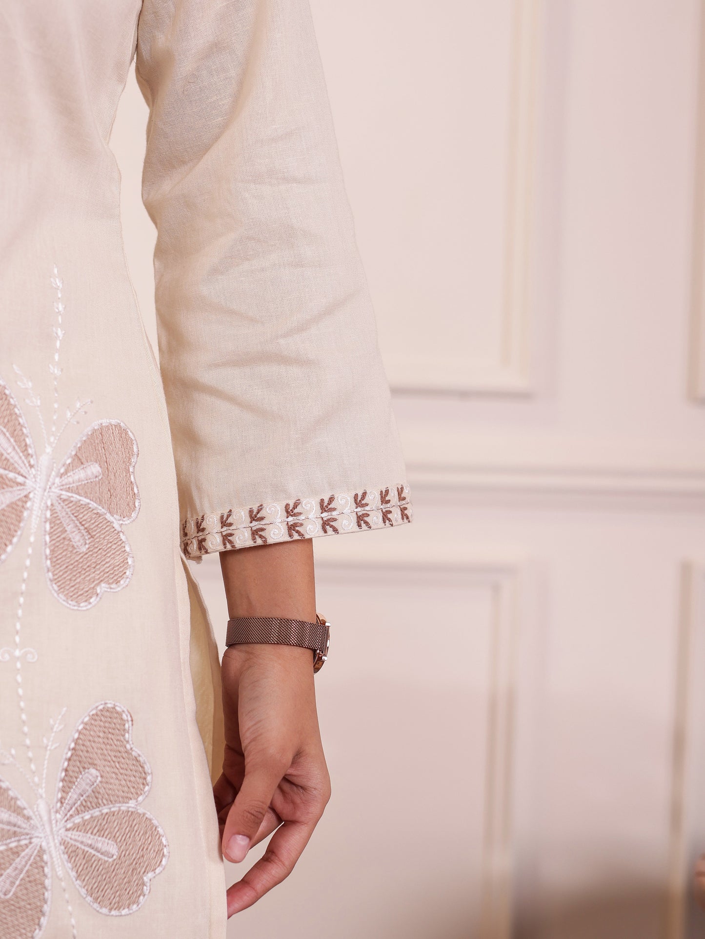 Embroidered Linen Cotton Straight Off White Kurta