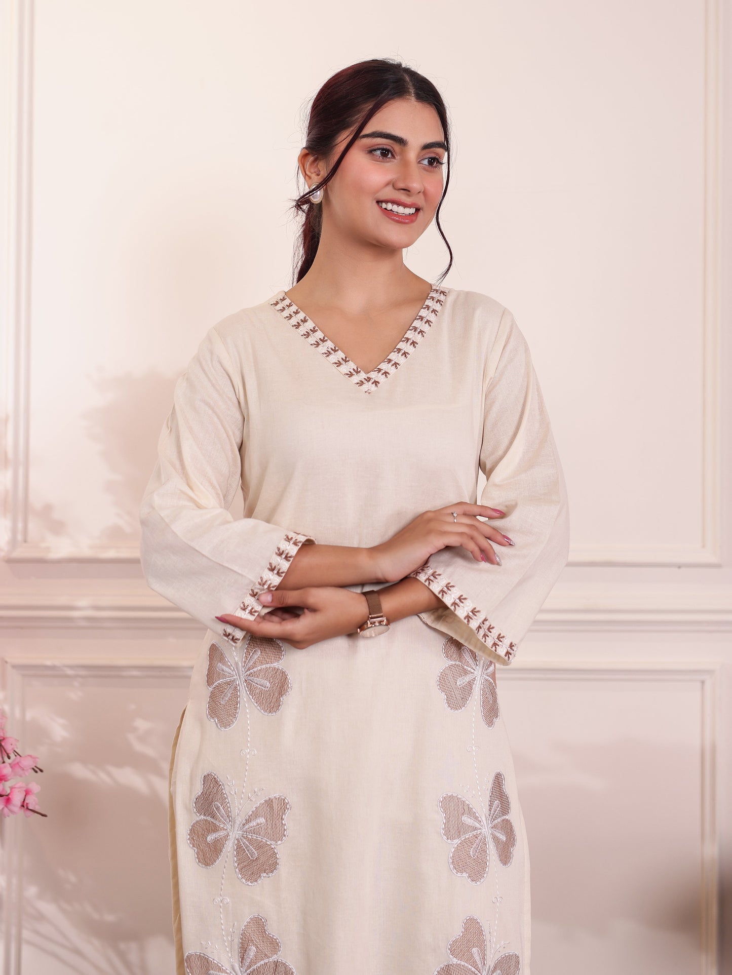 Embroidered Linen Cotton Straight Off White Kurta