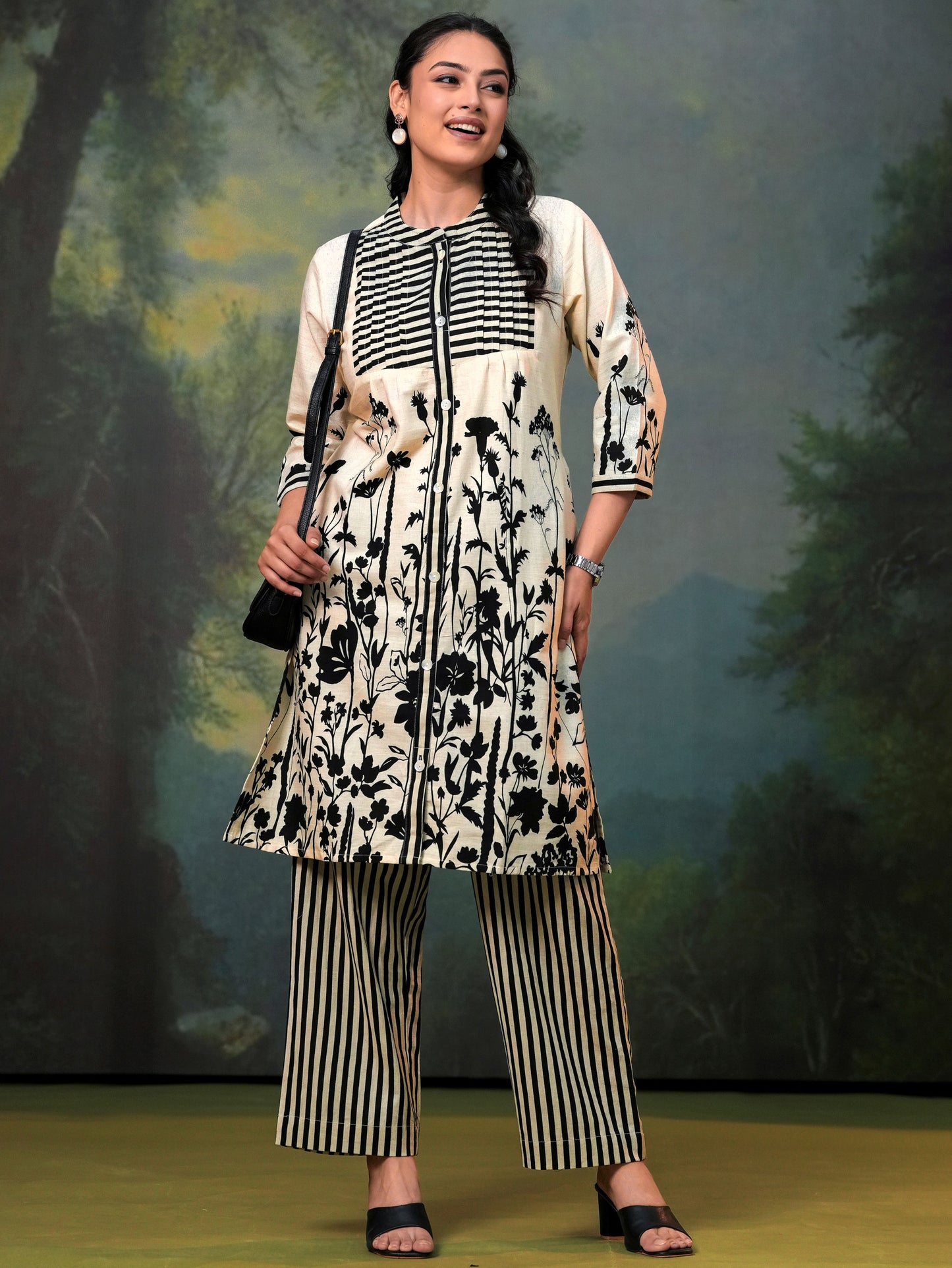 Linen cotton Placement Print A-line Off White Kurta
