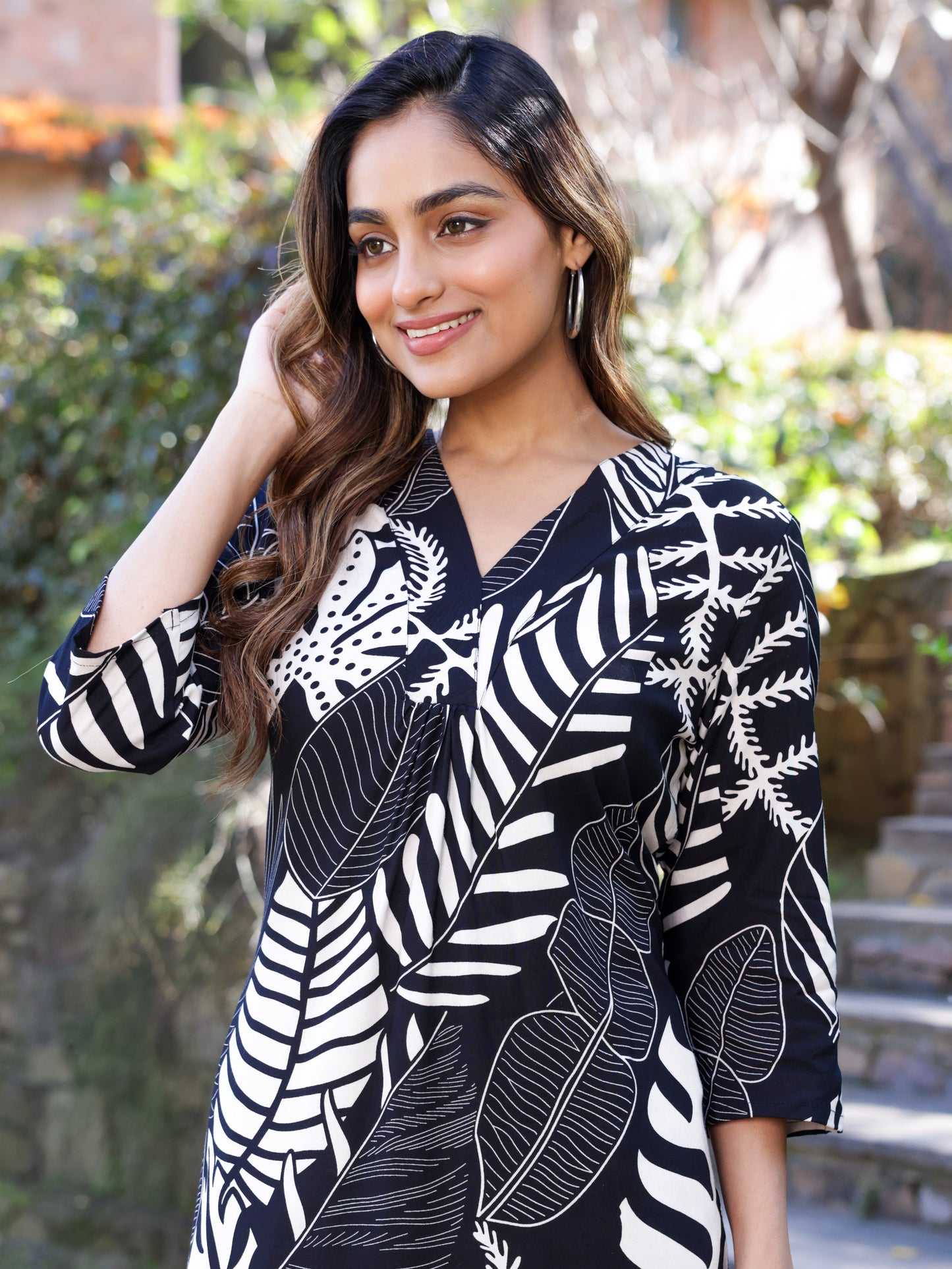 Viscose Foliage A-line Black Kurta