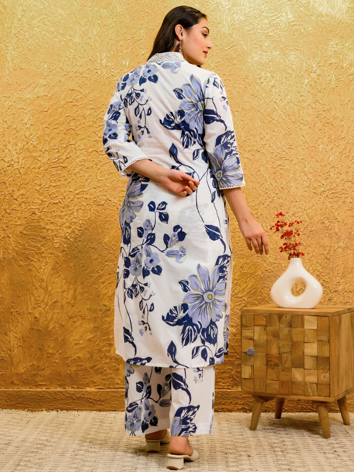 Soft Cotton Floral Straight White Kurta