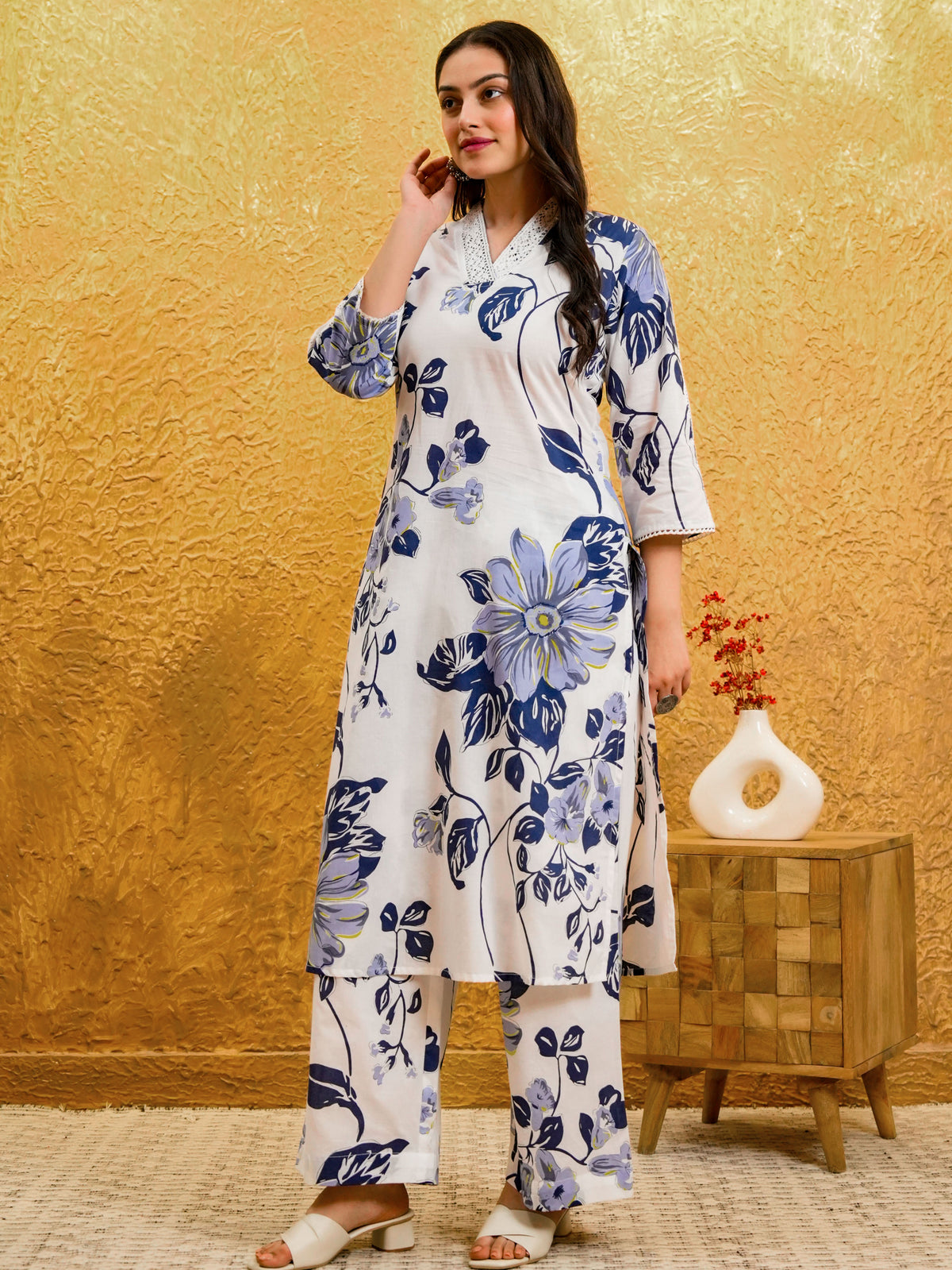 Soft Cotton Floral Straight White Kurta