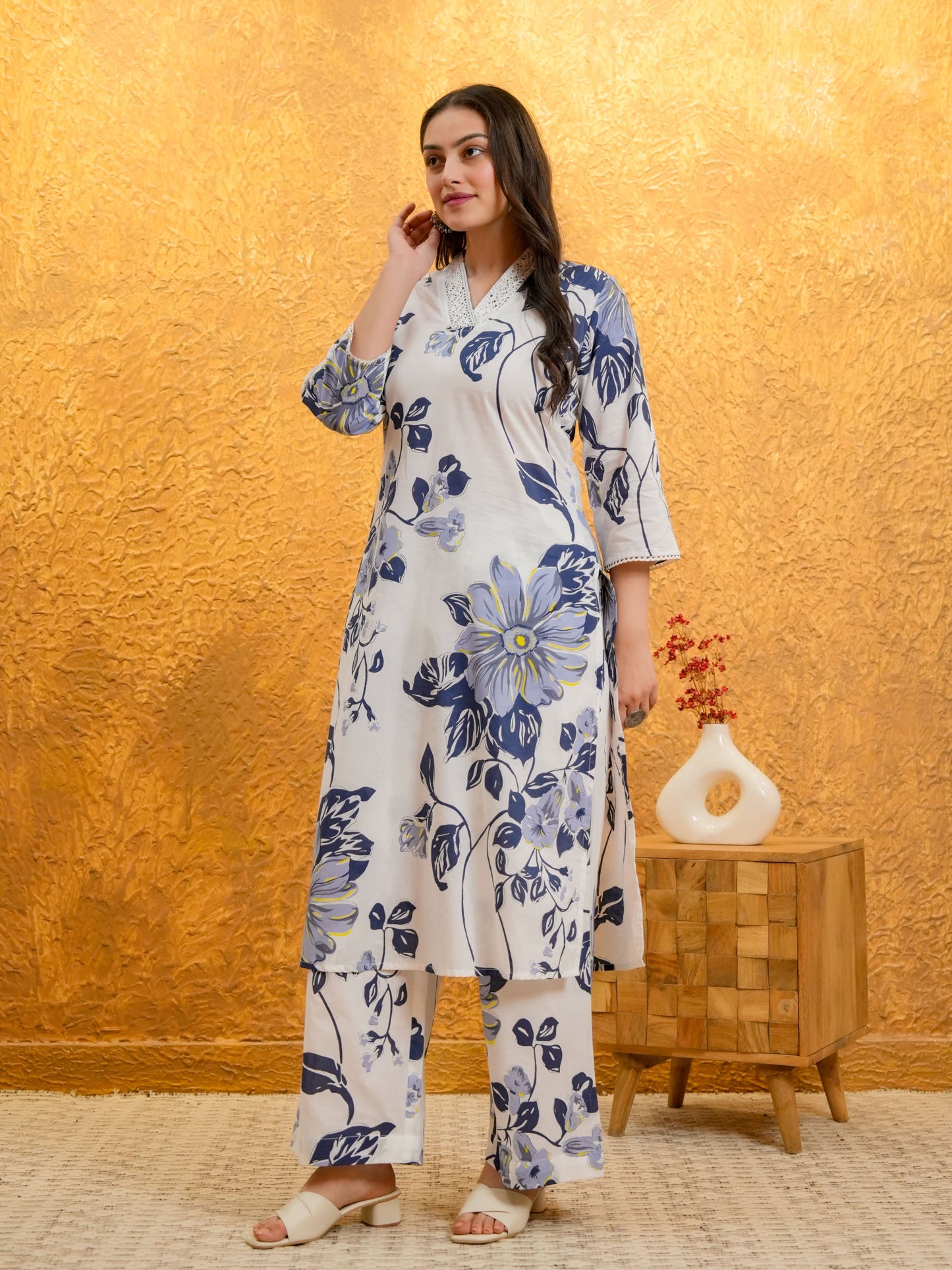 Soft Cotton Floral Straight White Kurta
