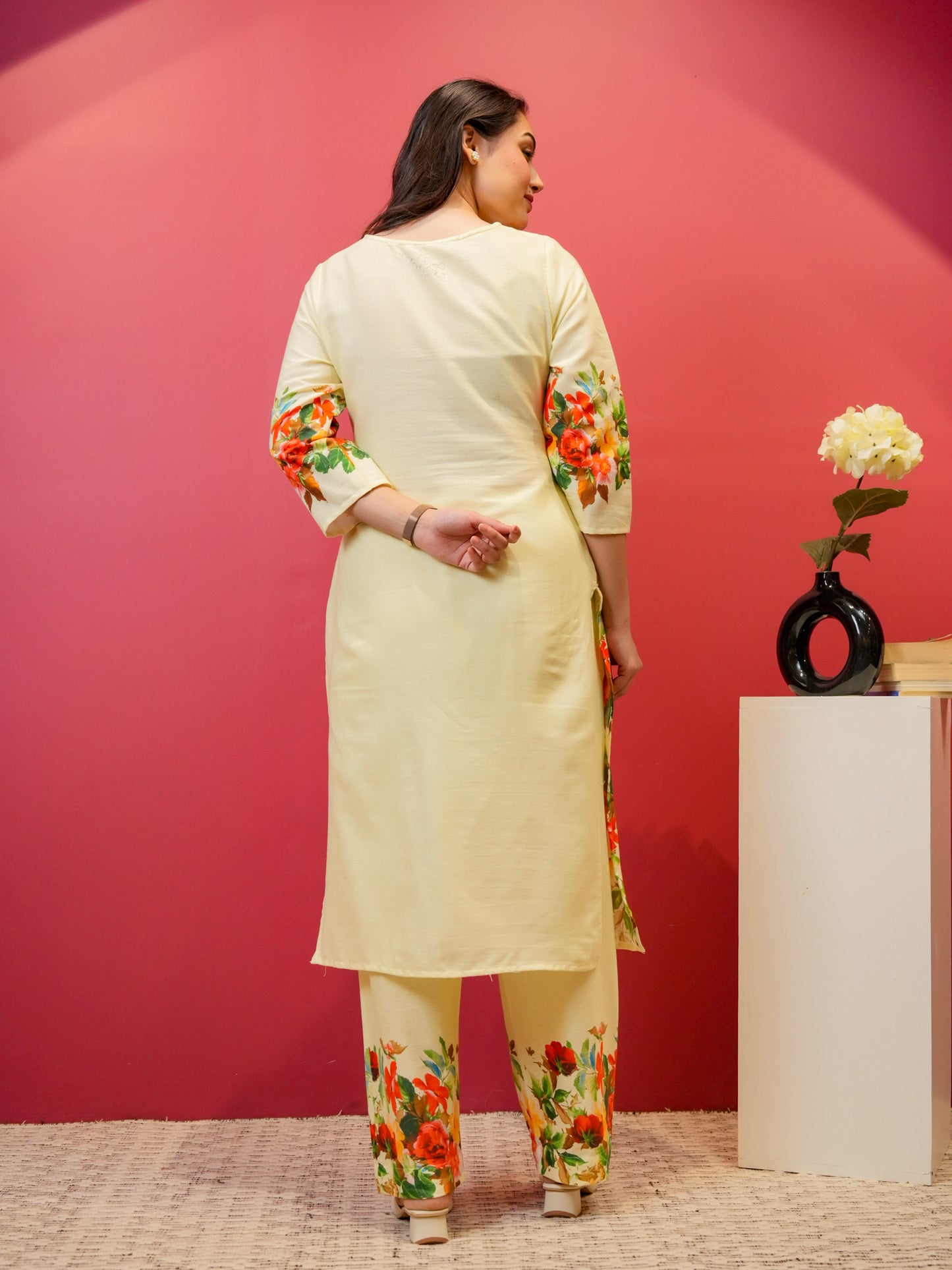 Linen Cotton Placement Print Straight Yellow Kurta