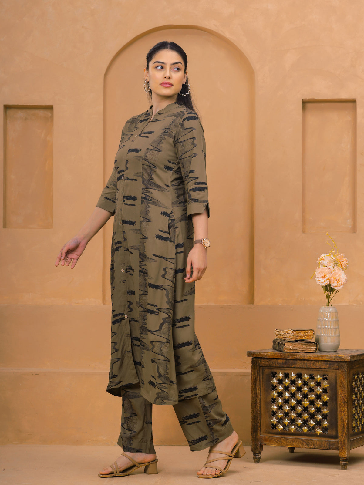 Viscose Abstract Flared Beige Kurta