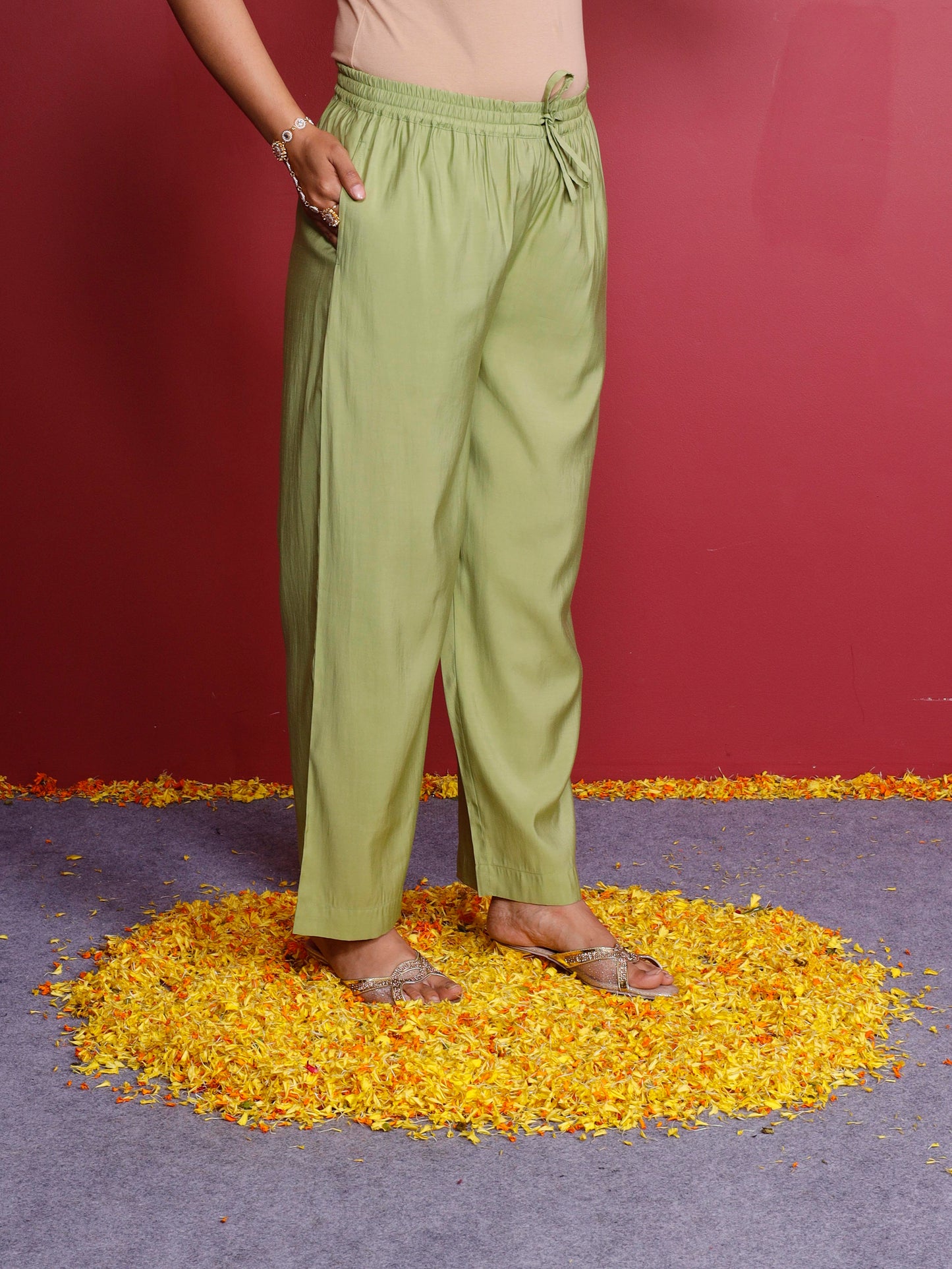 Chanderi Solid Green Straight Trousers