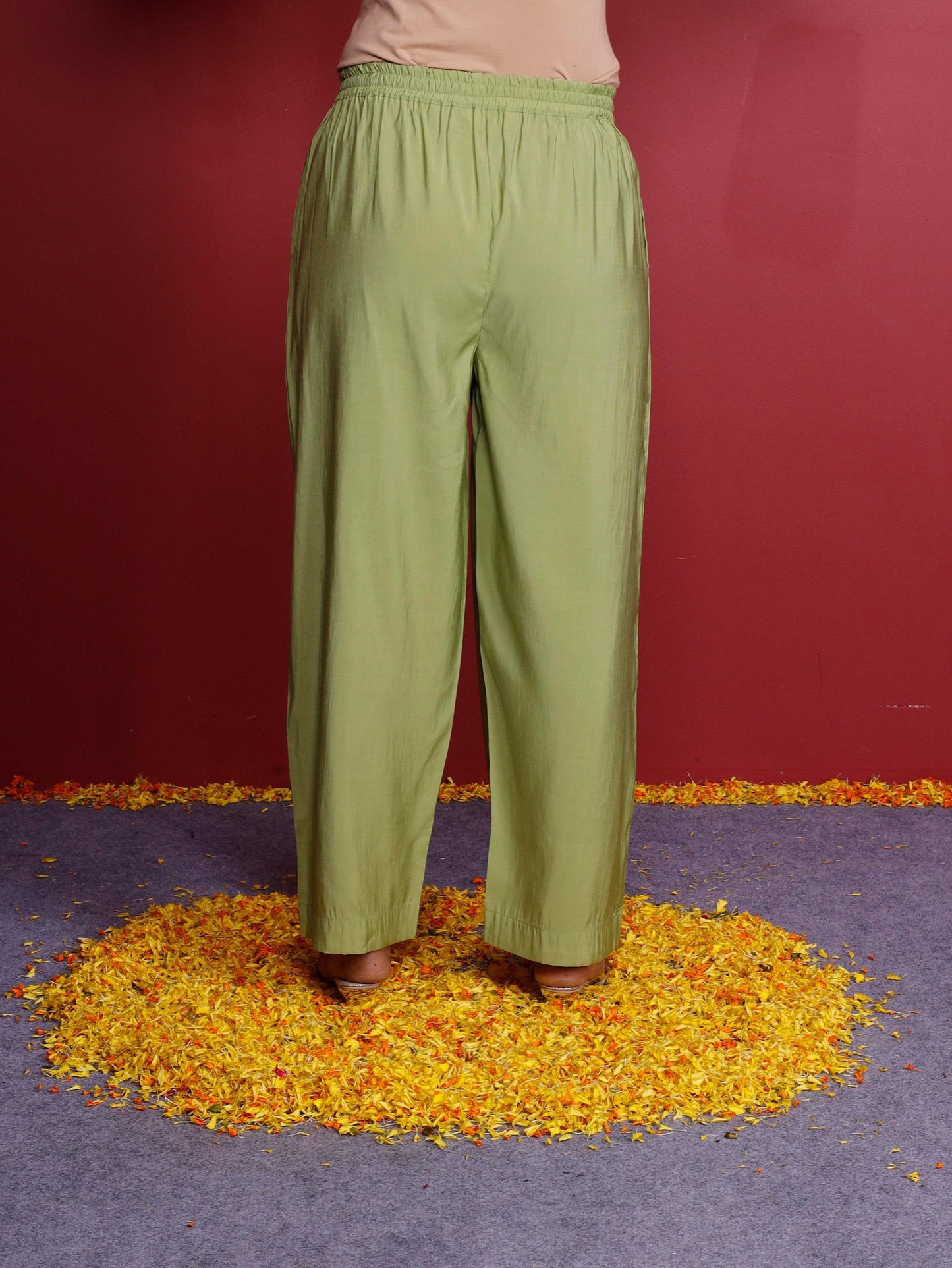 Chanderi Solid Green Straight Trousers