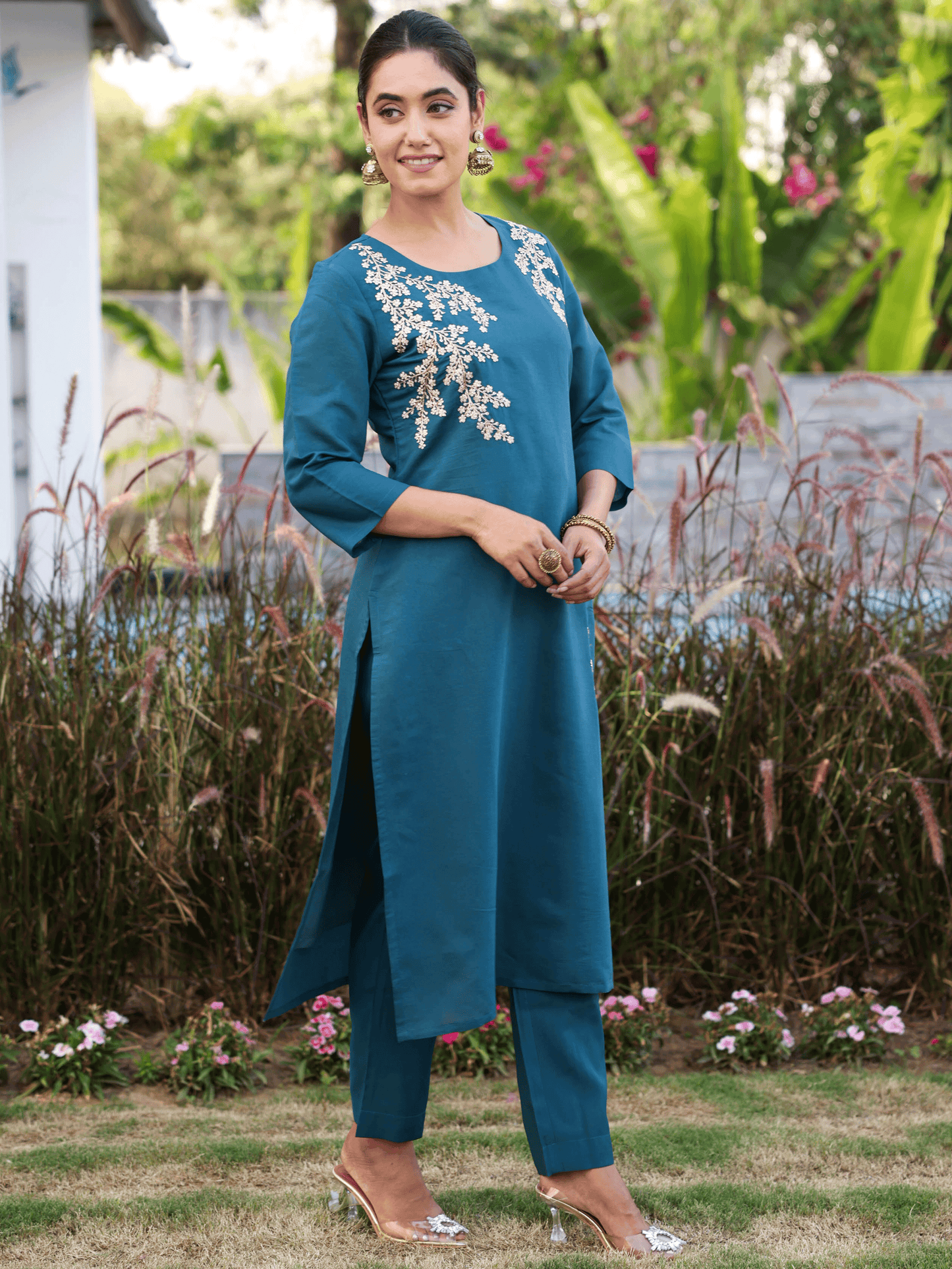Embroidered Chanderi Solid Straight Teal Kurta