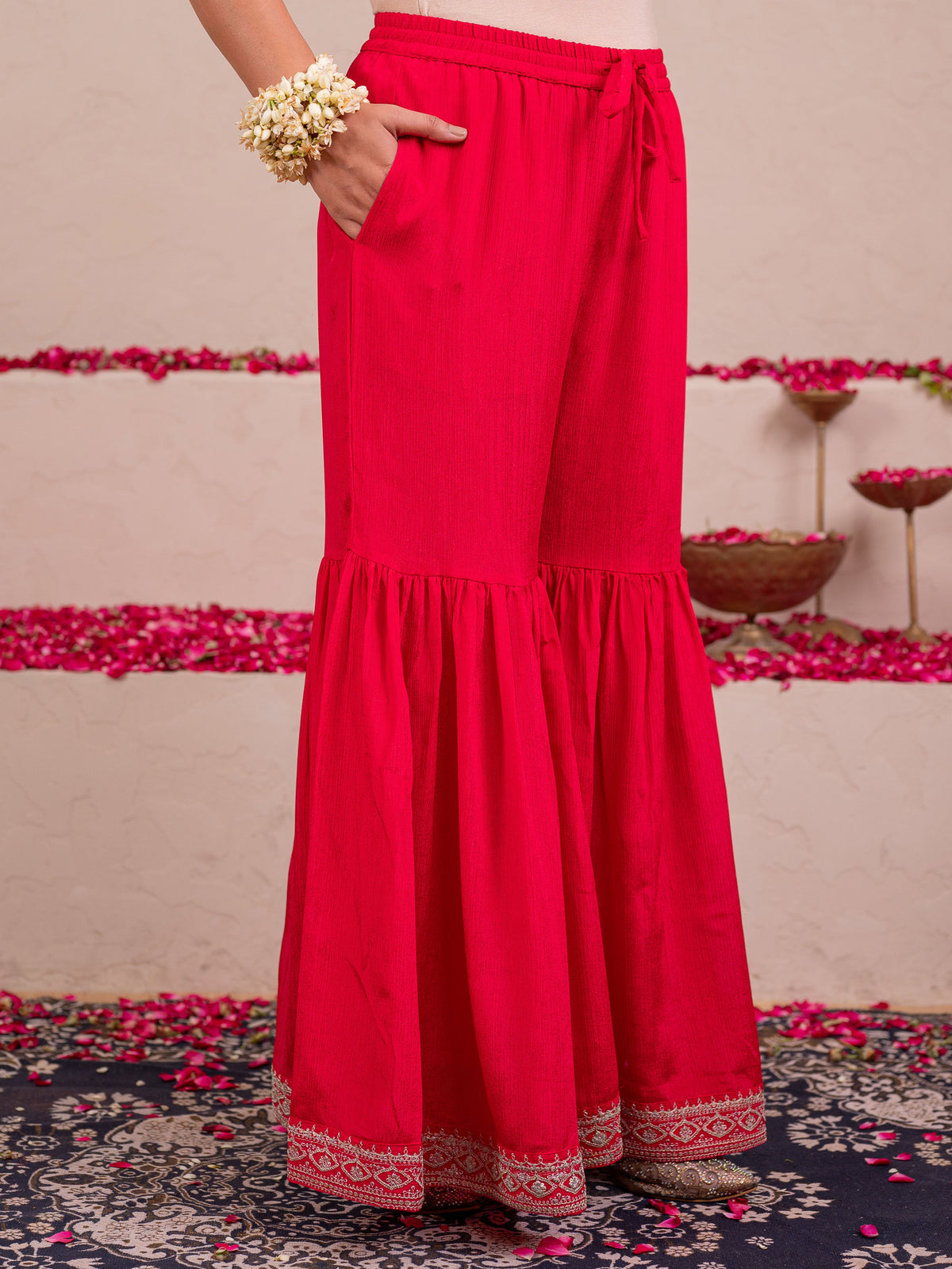 Embroidered Blended silk Solid Straight Red Kurta