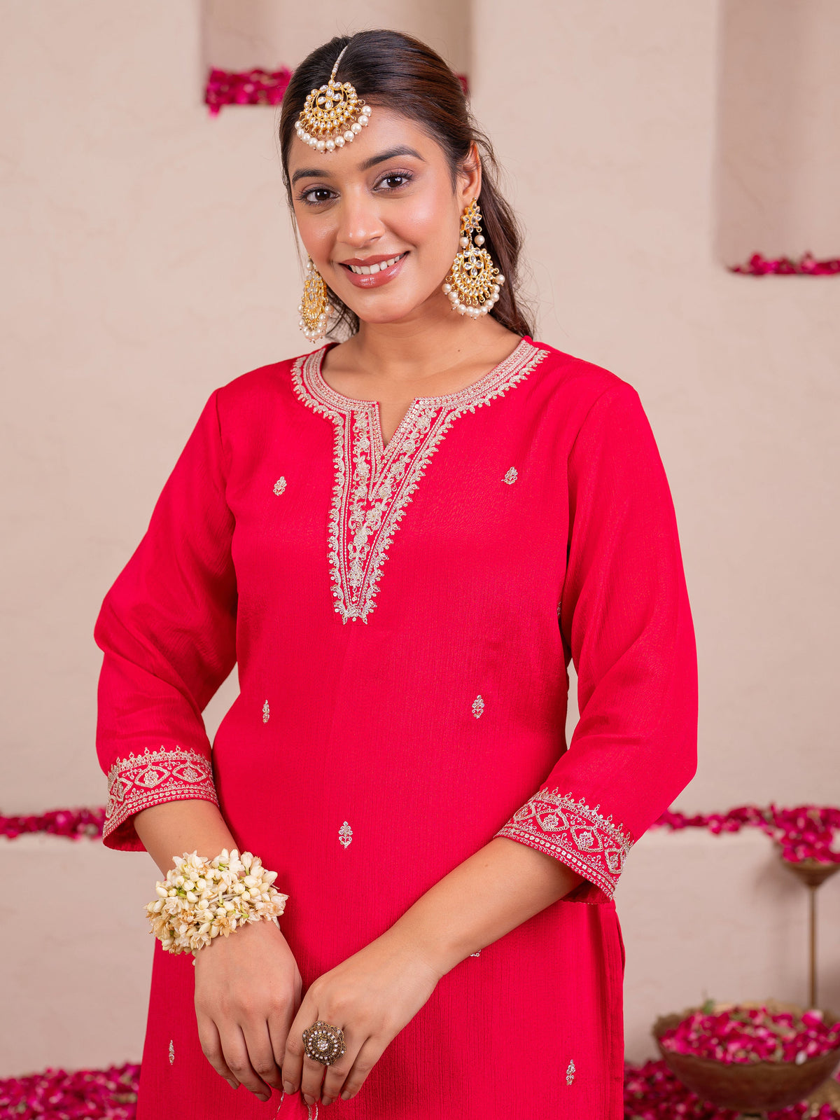 Embroidered Blended silk Solid Straight Red Kurta