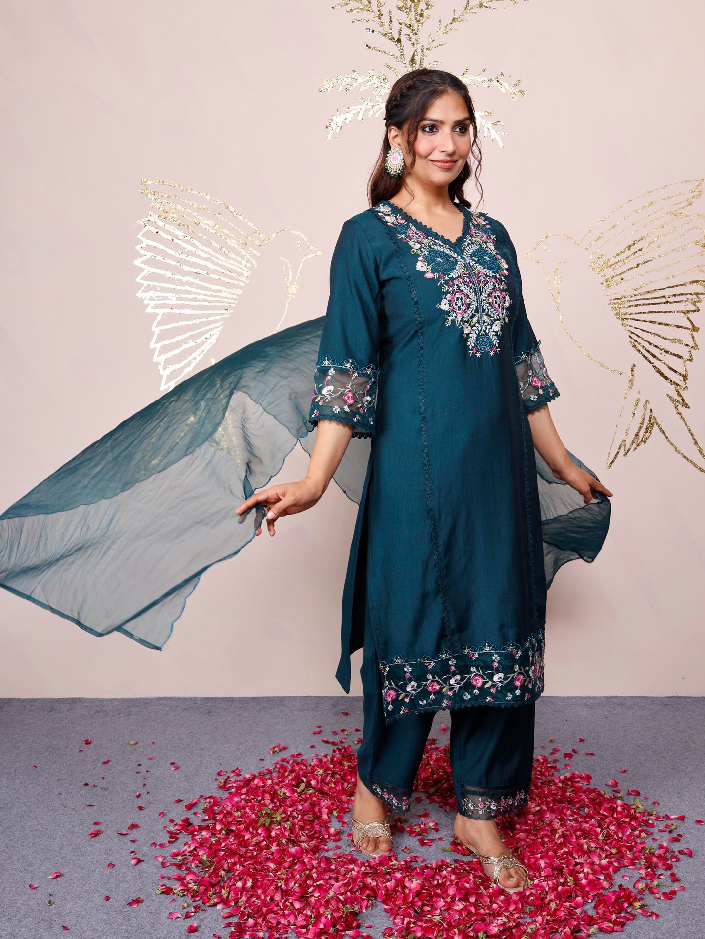 Embroidered Organza Solid Teal Dupatta