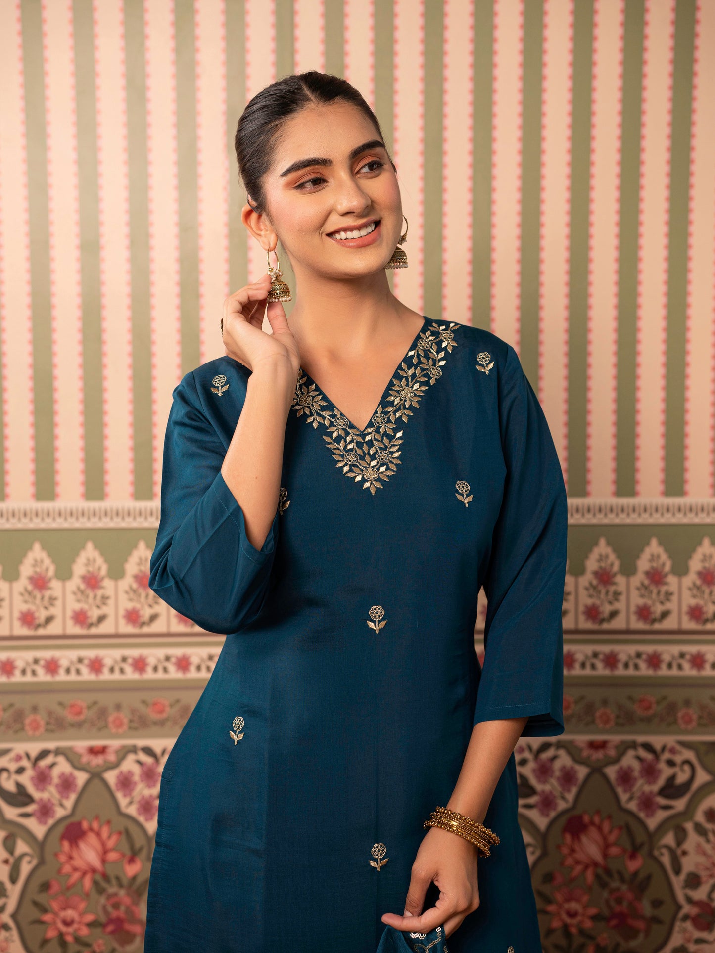 Embroidered Chanderi Solid Straight Blue Kurta