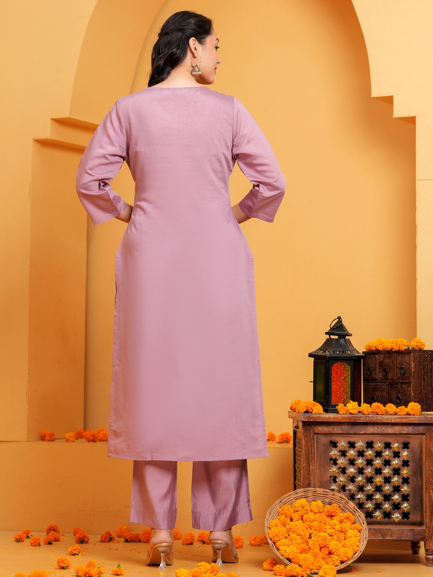 Embroidered Chanderi Solid Straight Dusty Pink Kurta