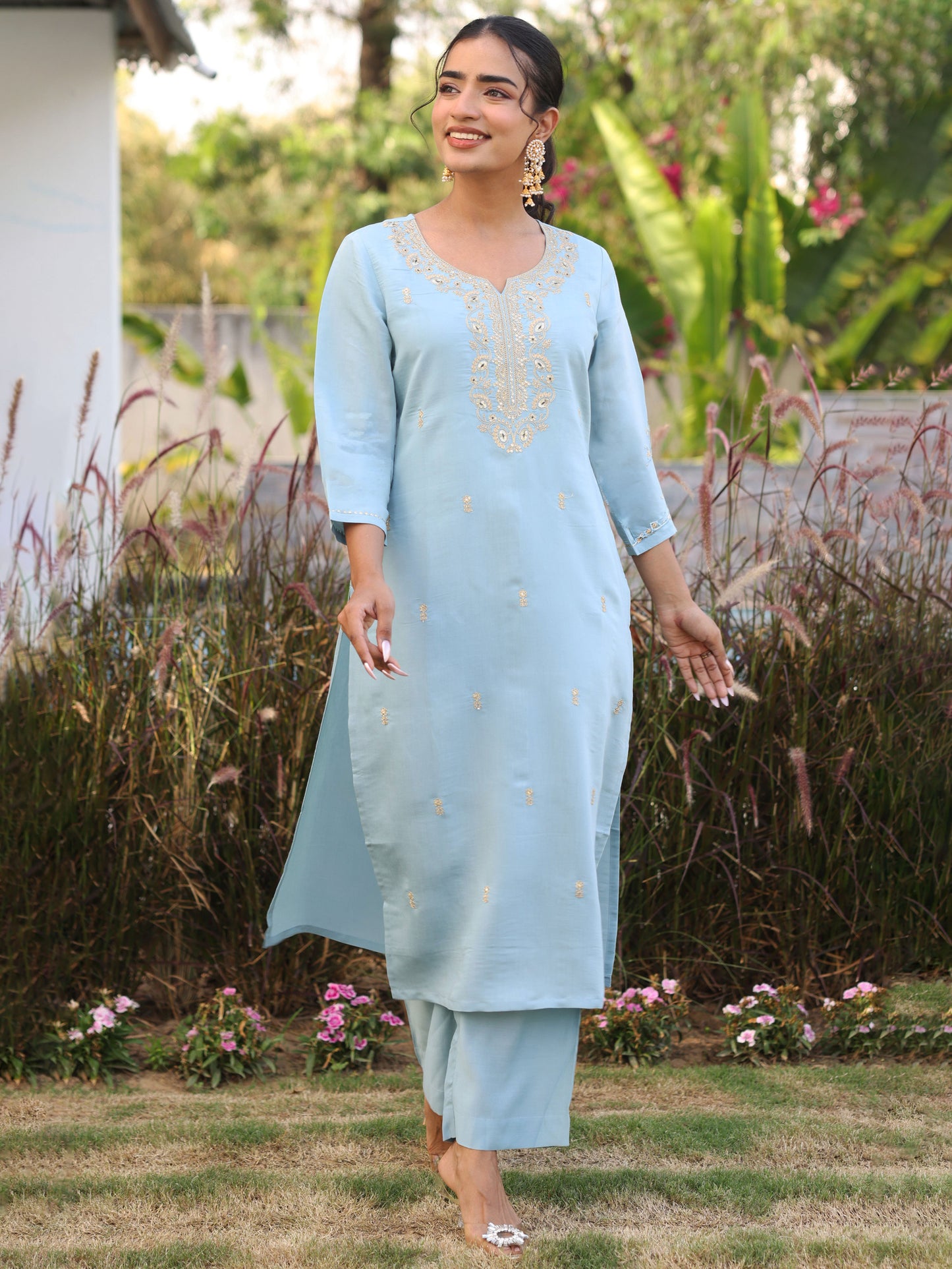 Embroidered Chanderi Solid Straight Blue Kurta