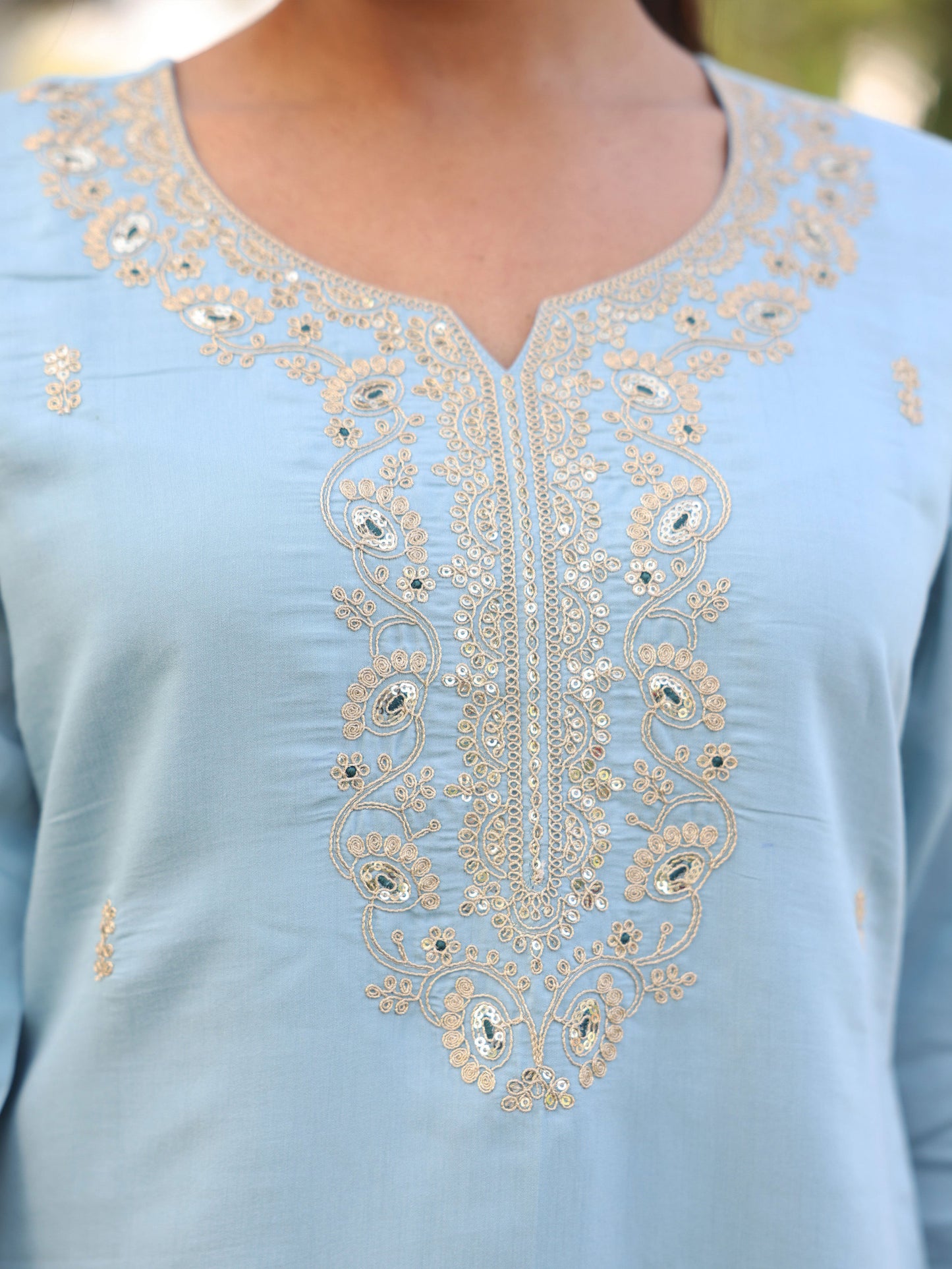 Embroidered Chanderi Solid Straight Blue Kurta