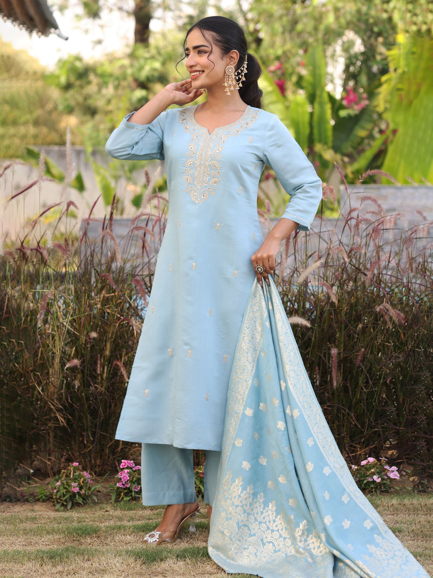 Embroidered Chanderi Solid Straight Blue Kurta