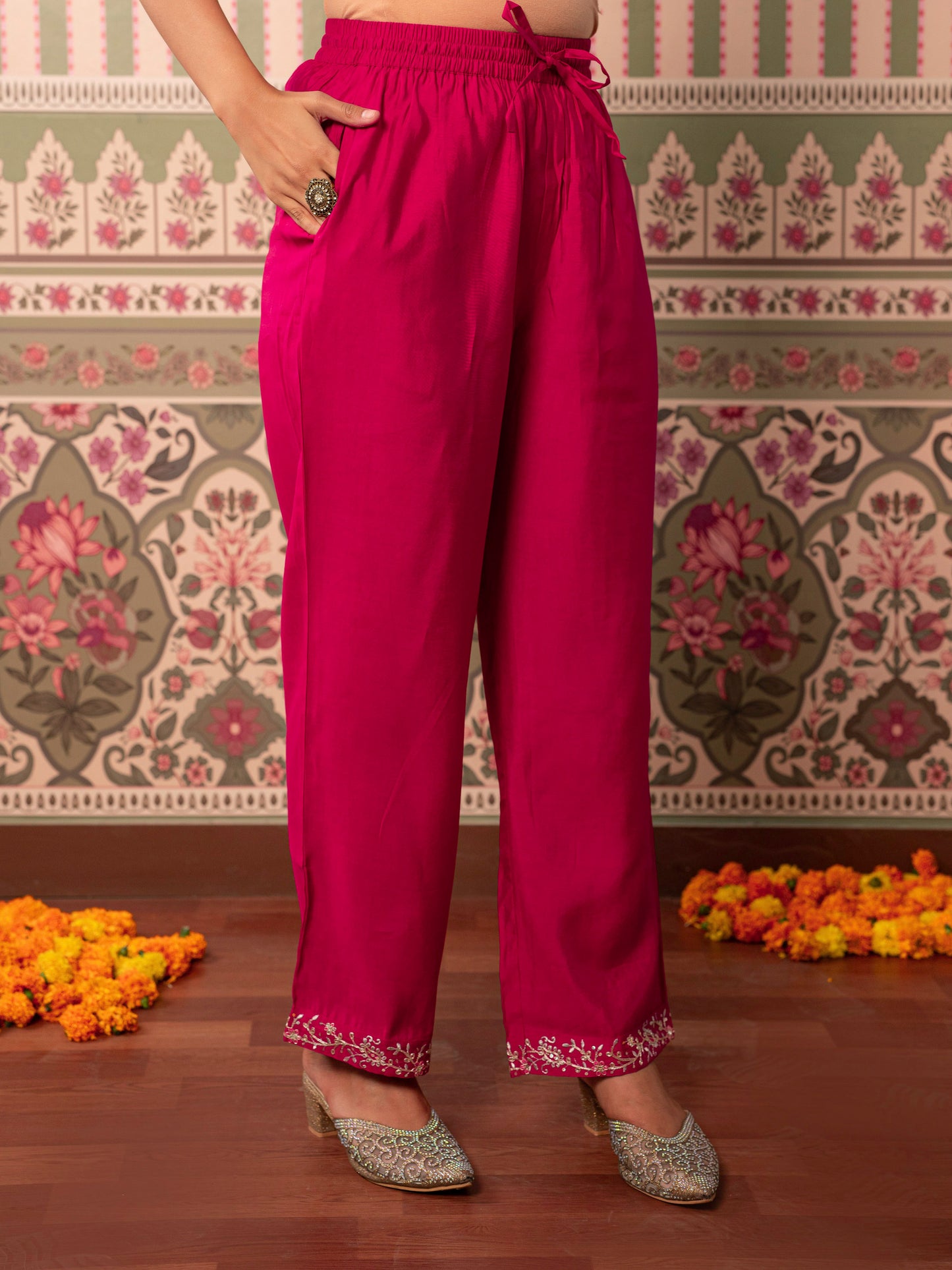 Embroidered Chanderi Solid Straight Fuchsia Kurta