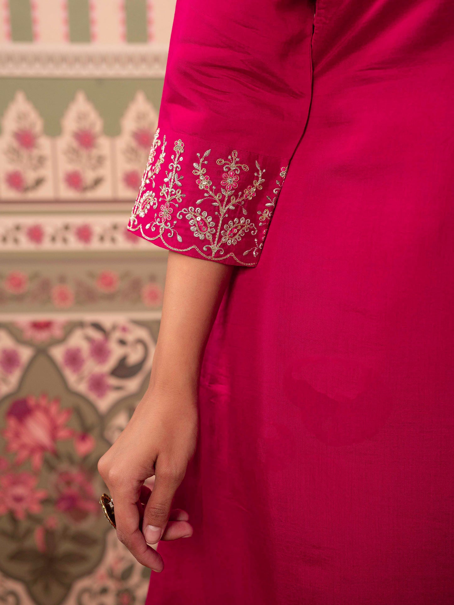 Embroidered Chanderi Solid Straight Fuchsia Kurta