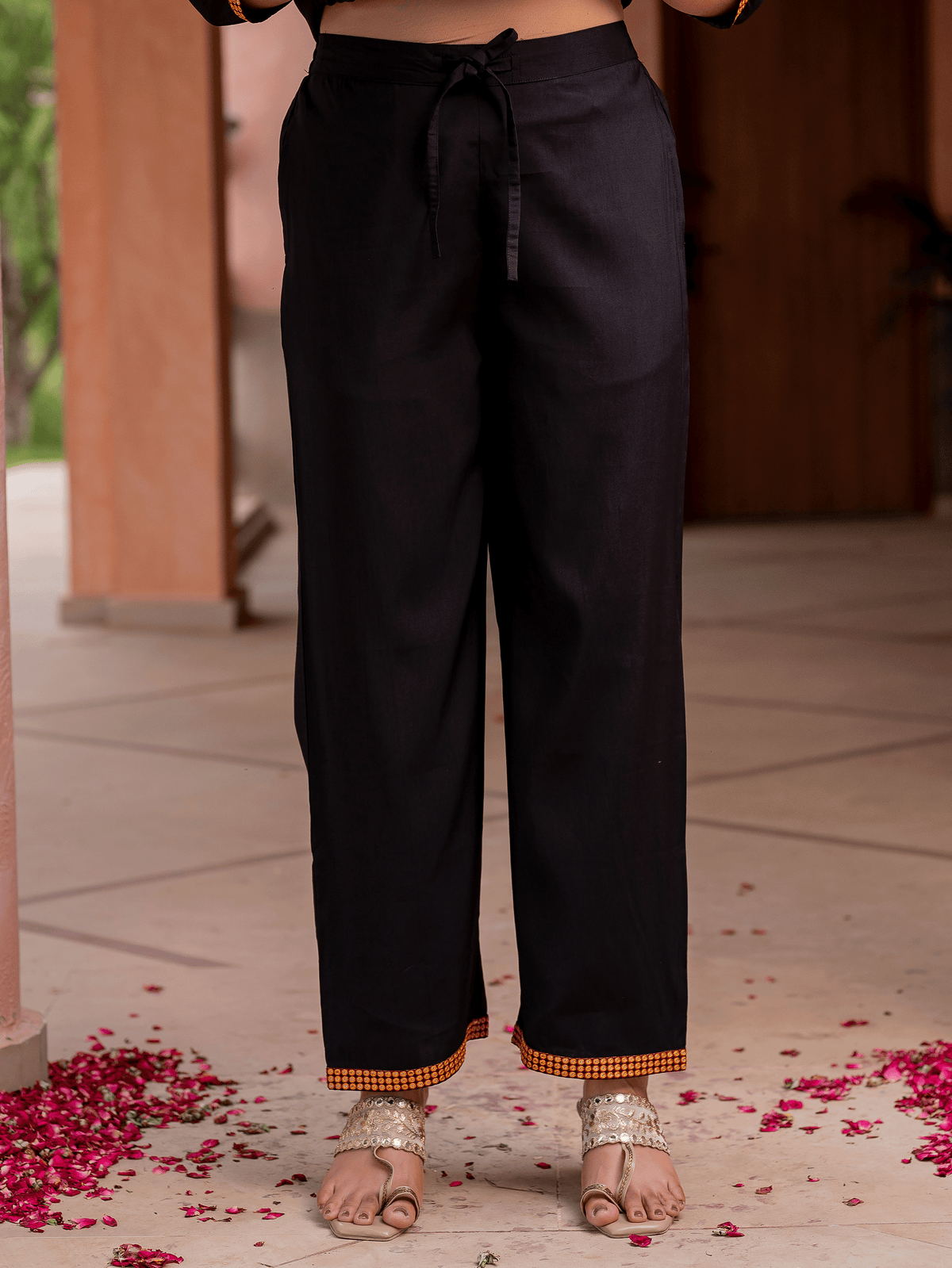 Embroidered chanderi solid black straight trousers