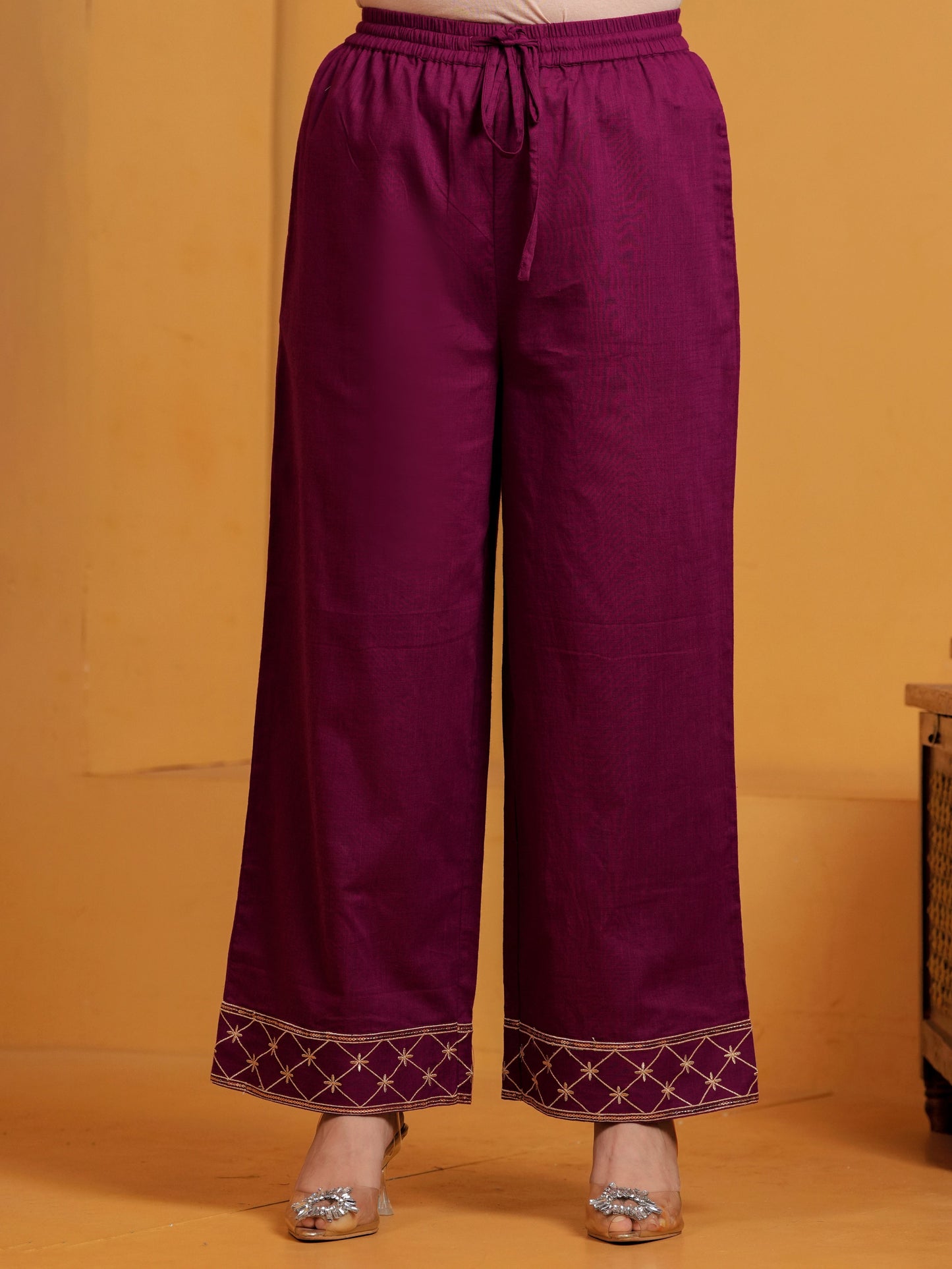Embroidered Slub cotton Solid Straight Wine Kurta