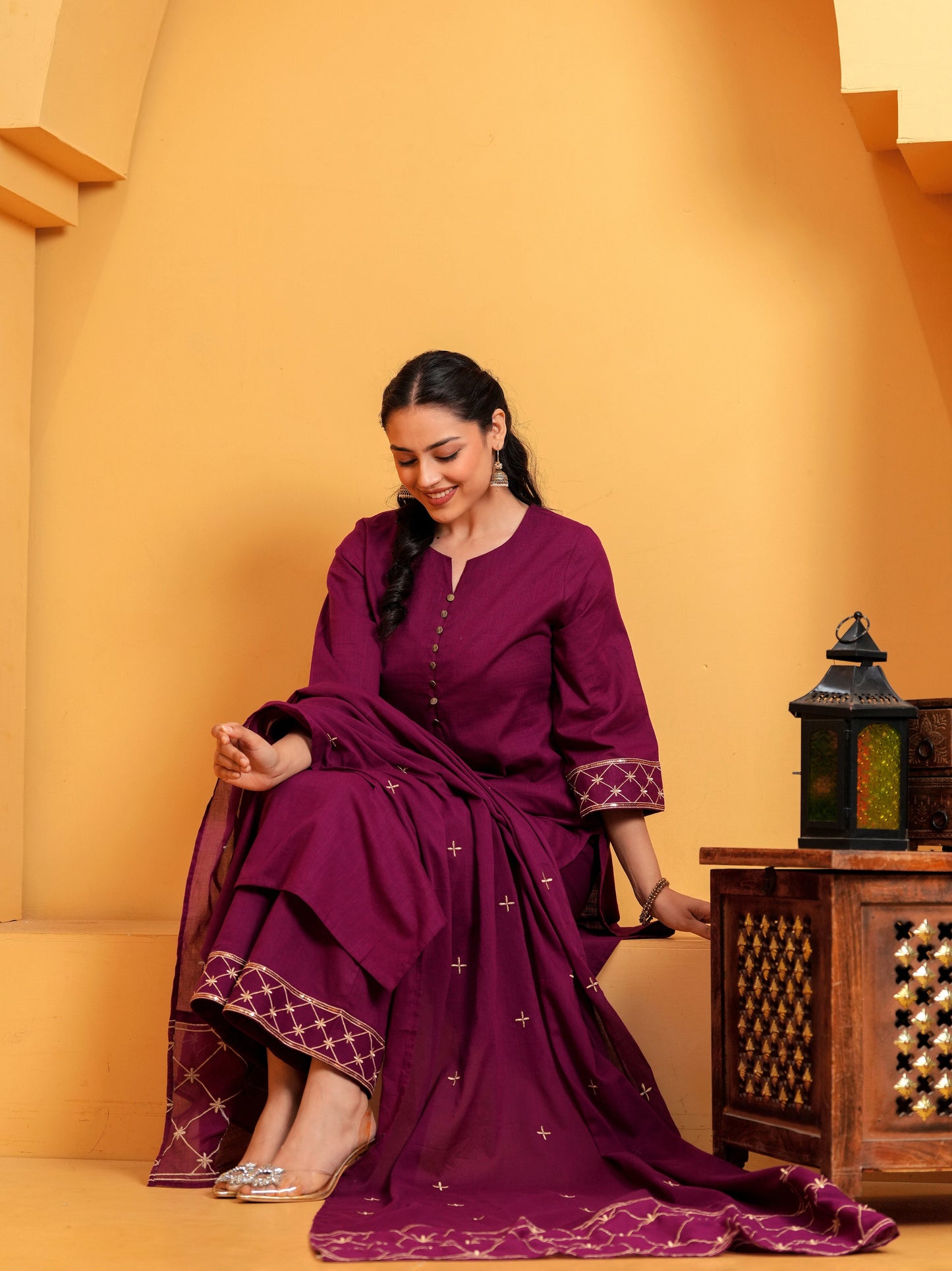 Embroidered Slub cotton Solid Straight Wine Kurta