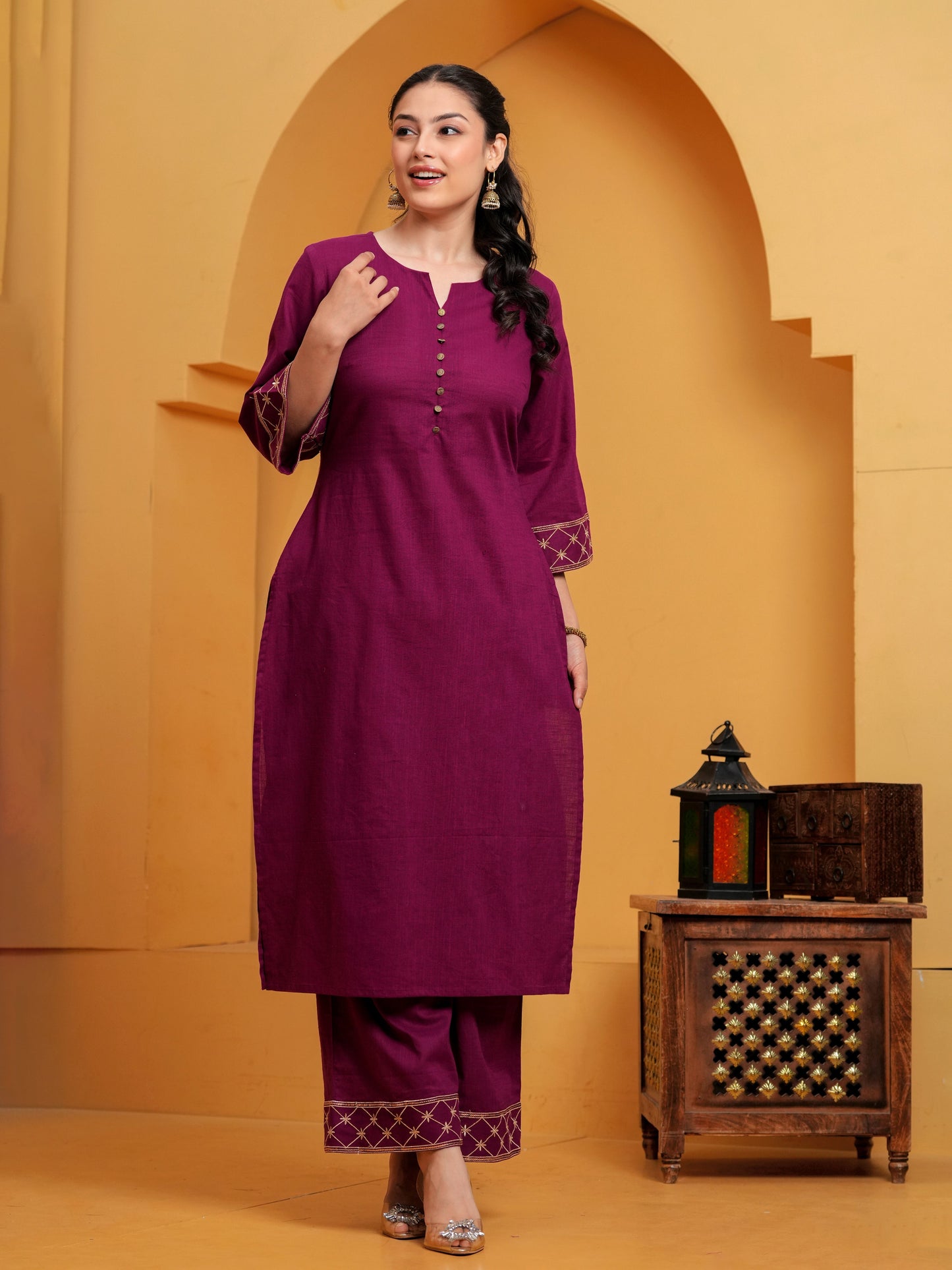Embroidered Slub cotton Solid Straight Wine Kurta
