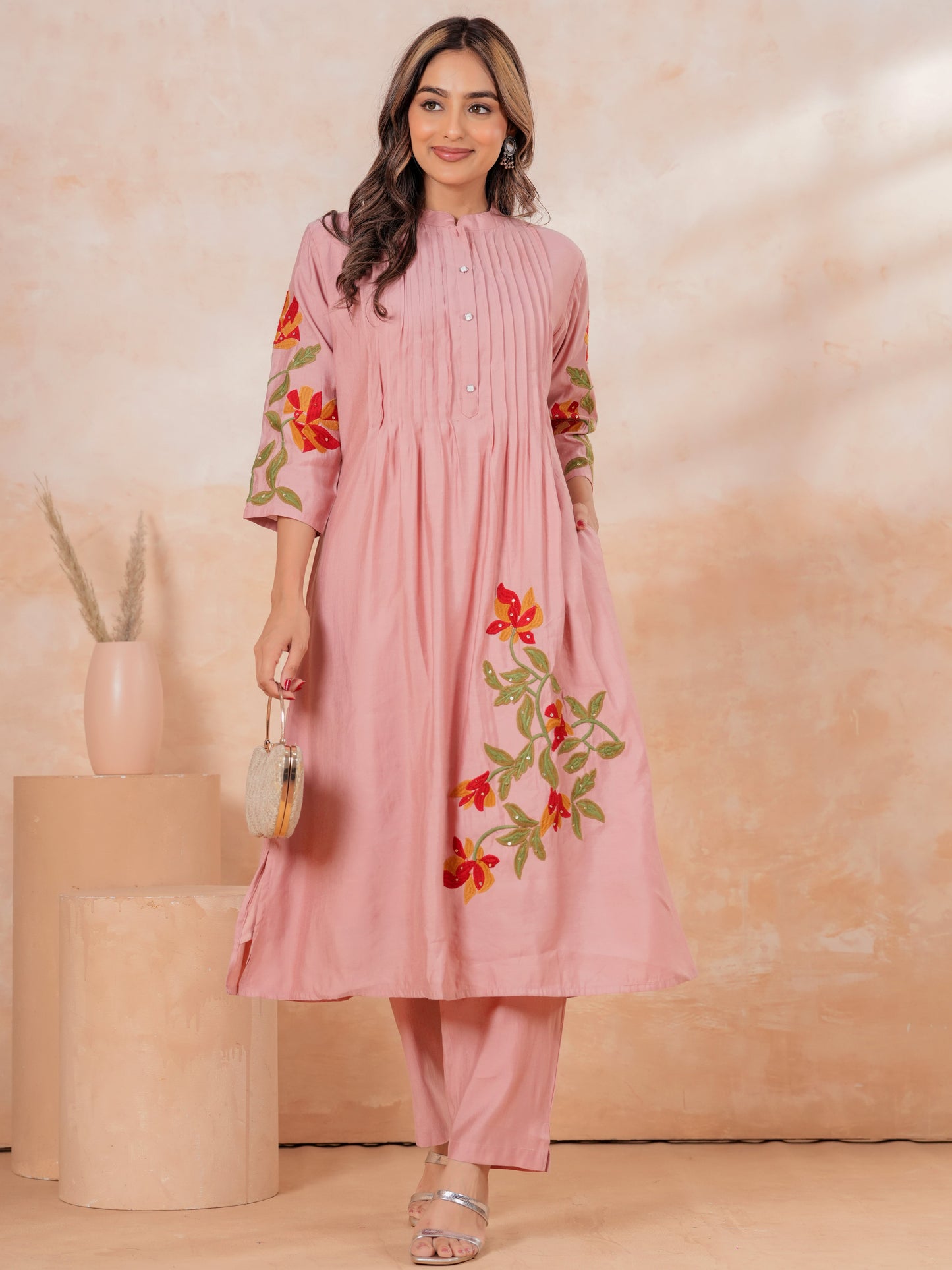 Embroidered Soft Cotton Solid Flared Pink Kurta