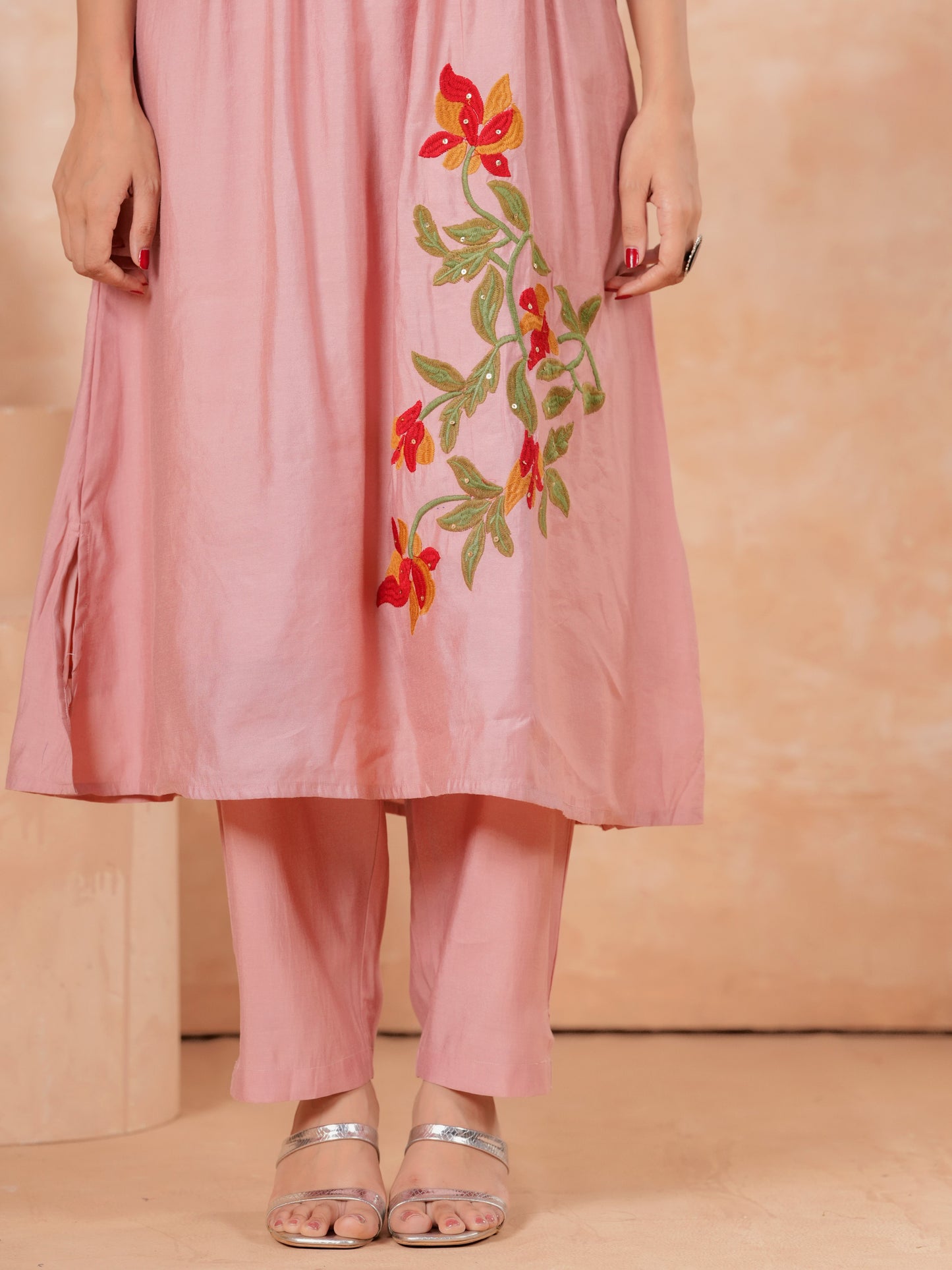 Embroidered Soft Cotton Solid Flared Pink Kurta