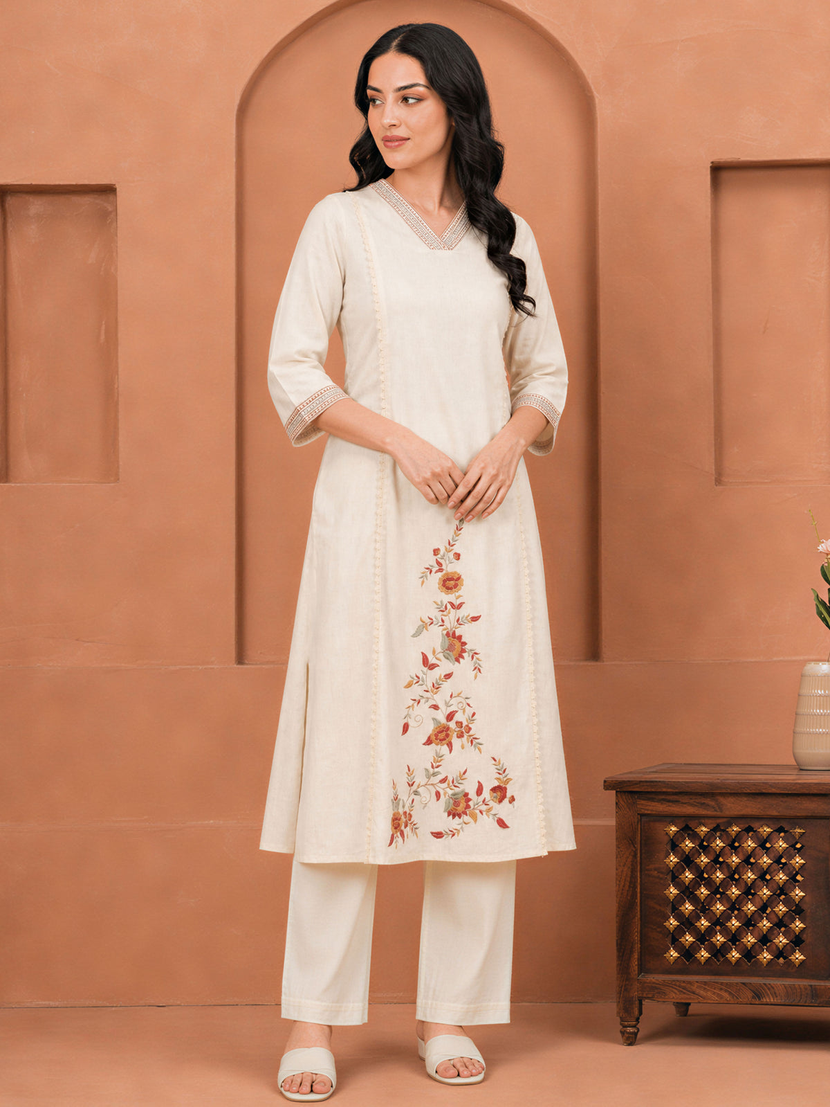 Embroidered Linen Cotton Solid Straight Off White Kurta