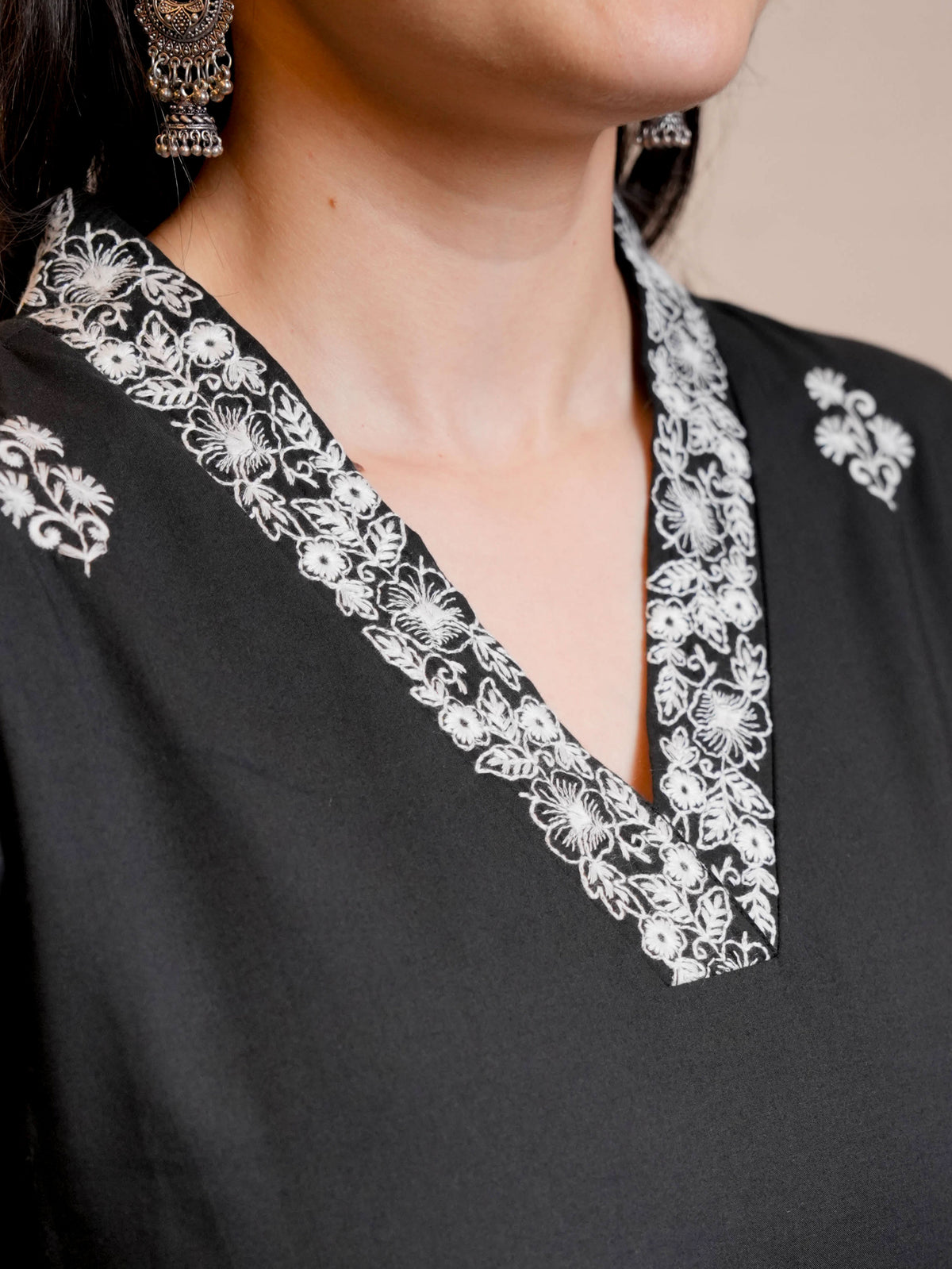 Embroidered Soft Cotton Solid Straight Black Kurta